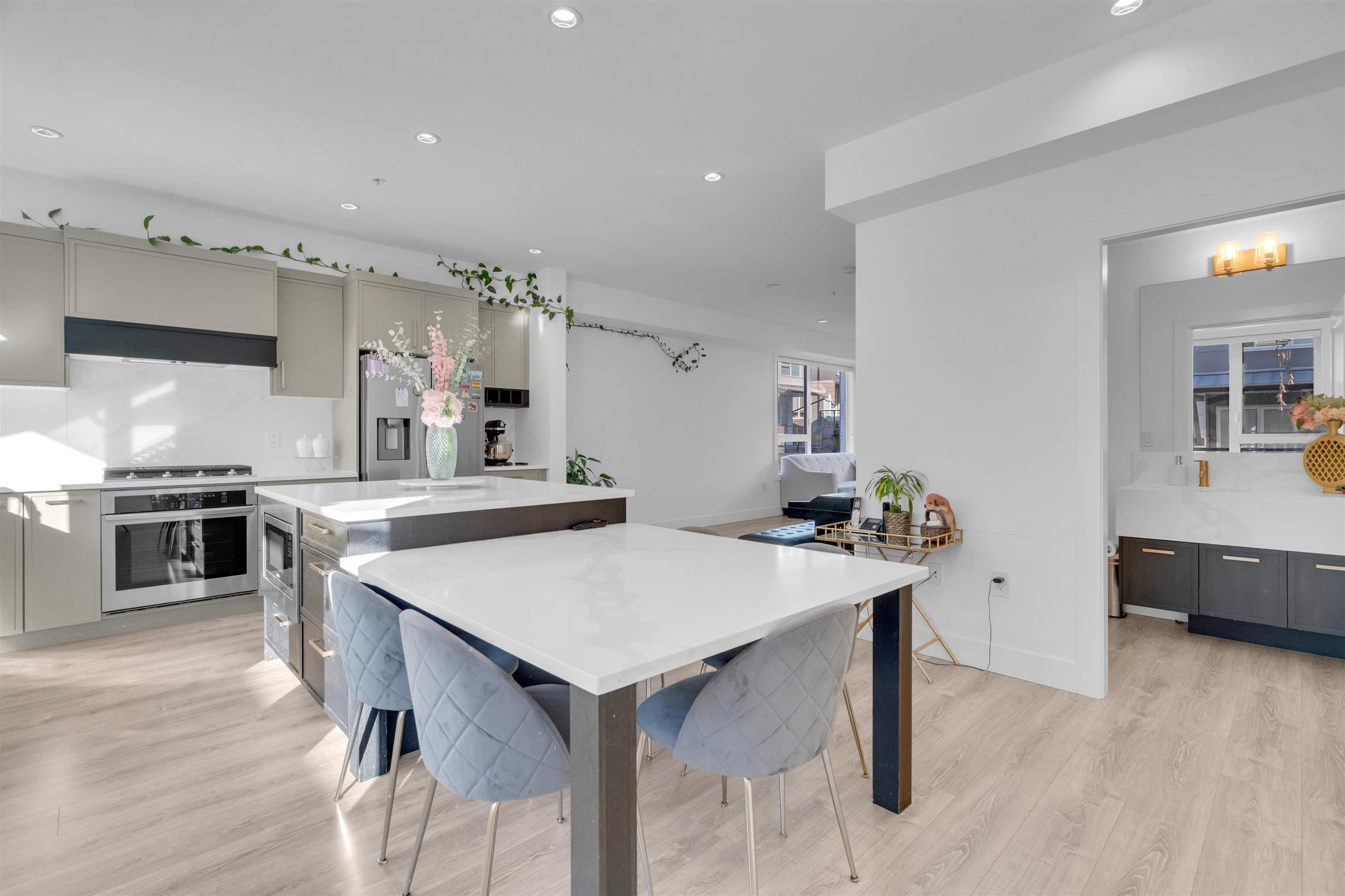 24 - 15030 28 Avenue, Surrey, V4P 3N4 — photo 2