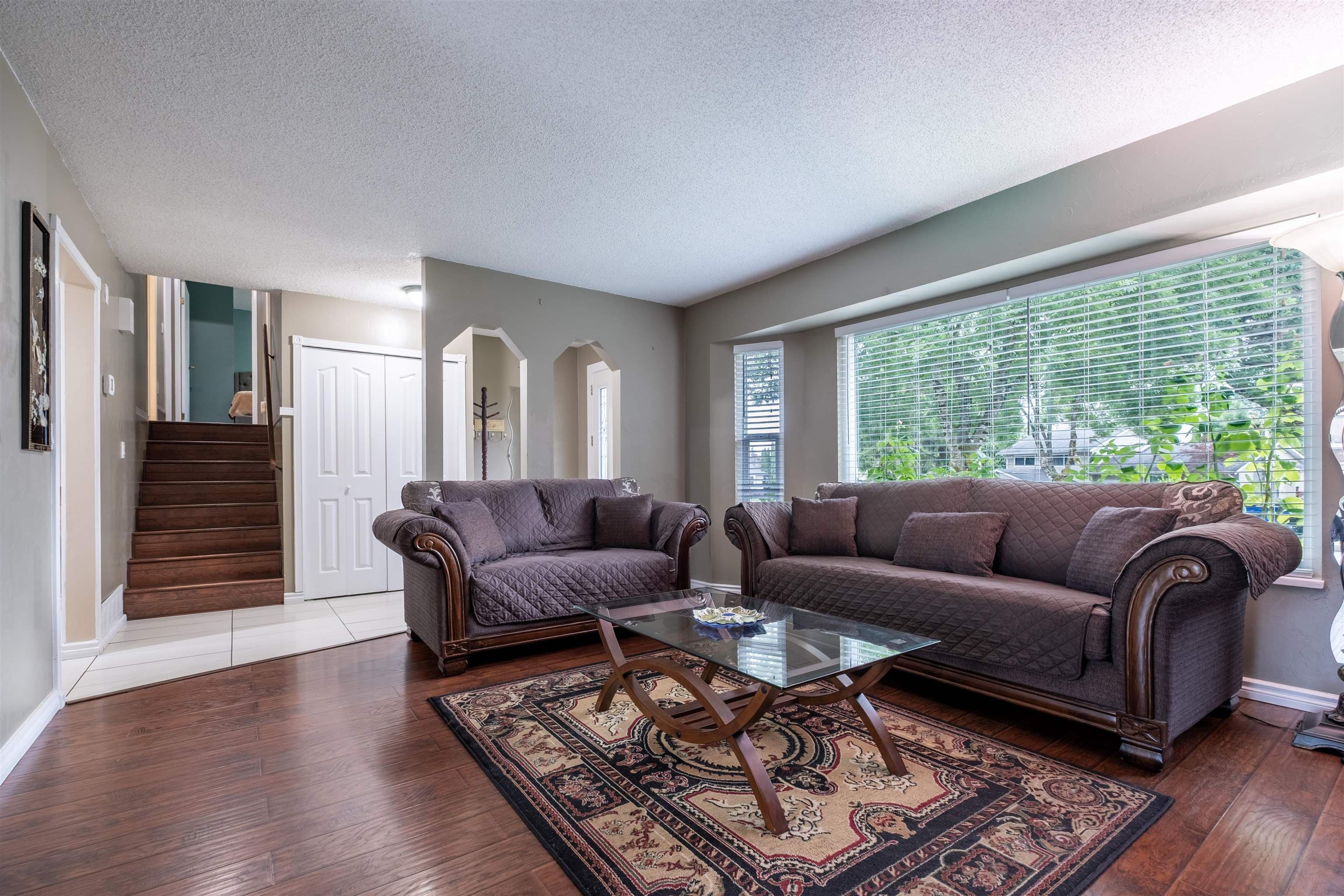 9222 132a Street, Surrey, V3V 7E1 — photo 5