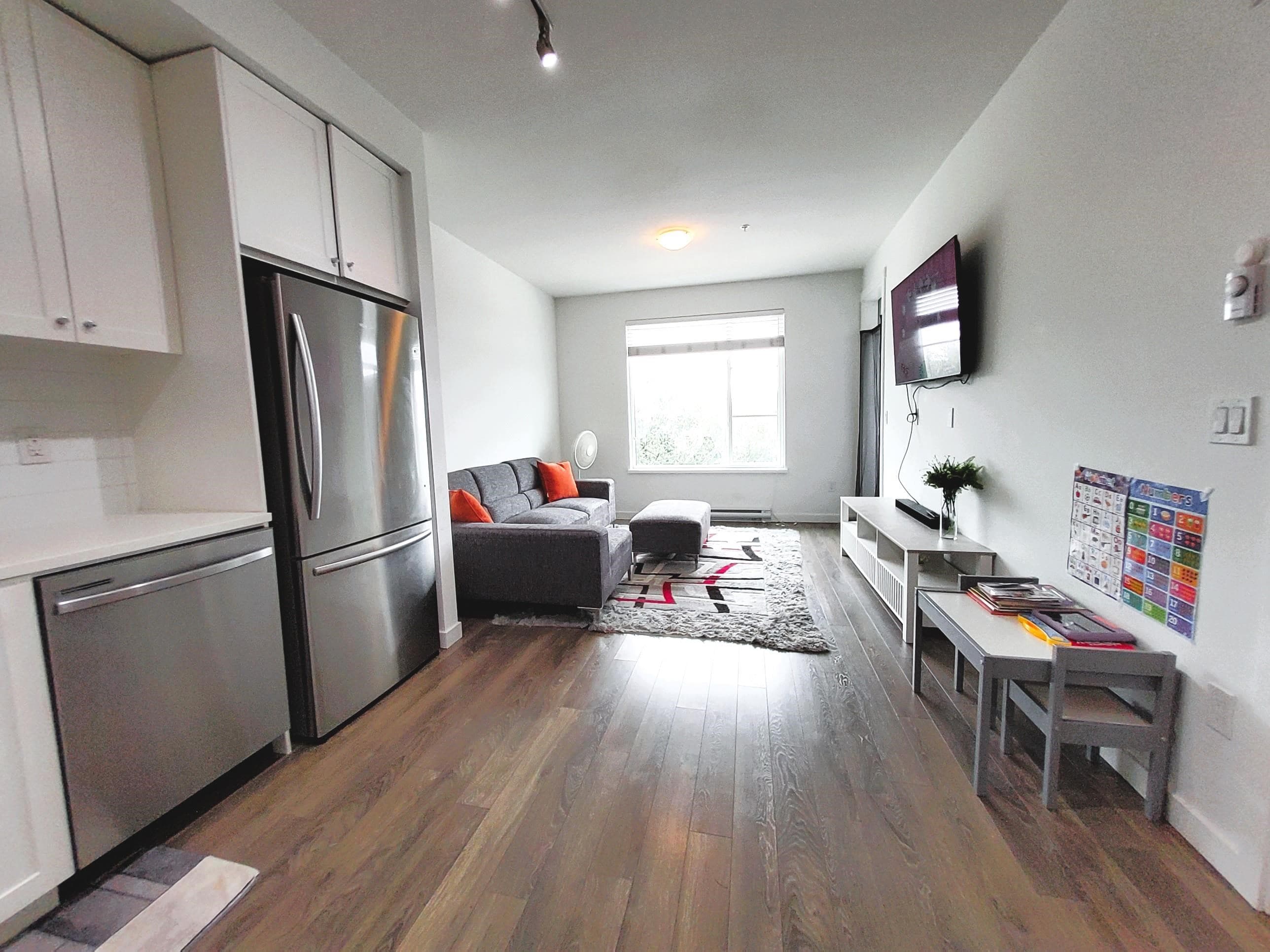 502 - 13623 81a Avenue, Surrey, V3W 3N7 — photo 3