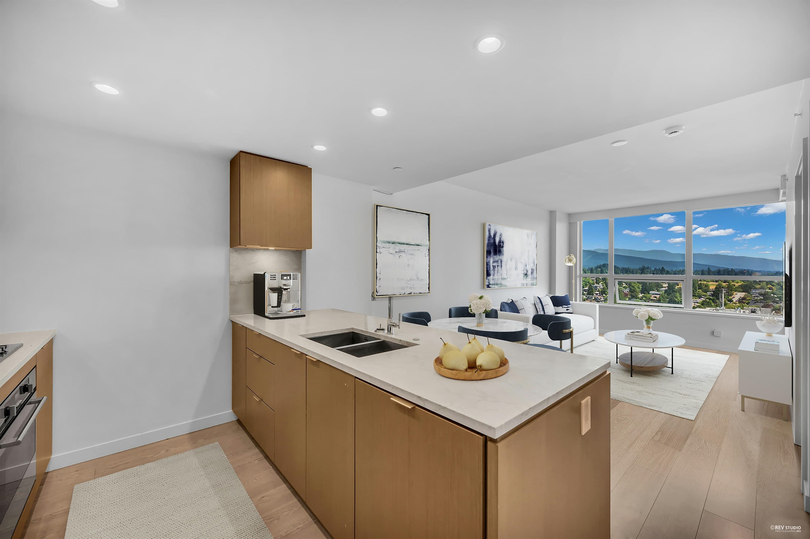 2101 - 125 E 14th Street, North Vancouver, V7L 0E6 — photo 1