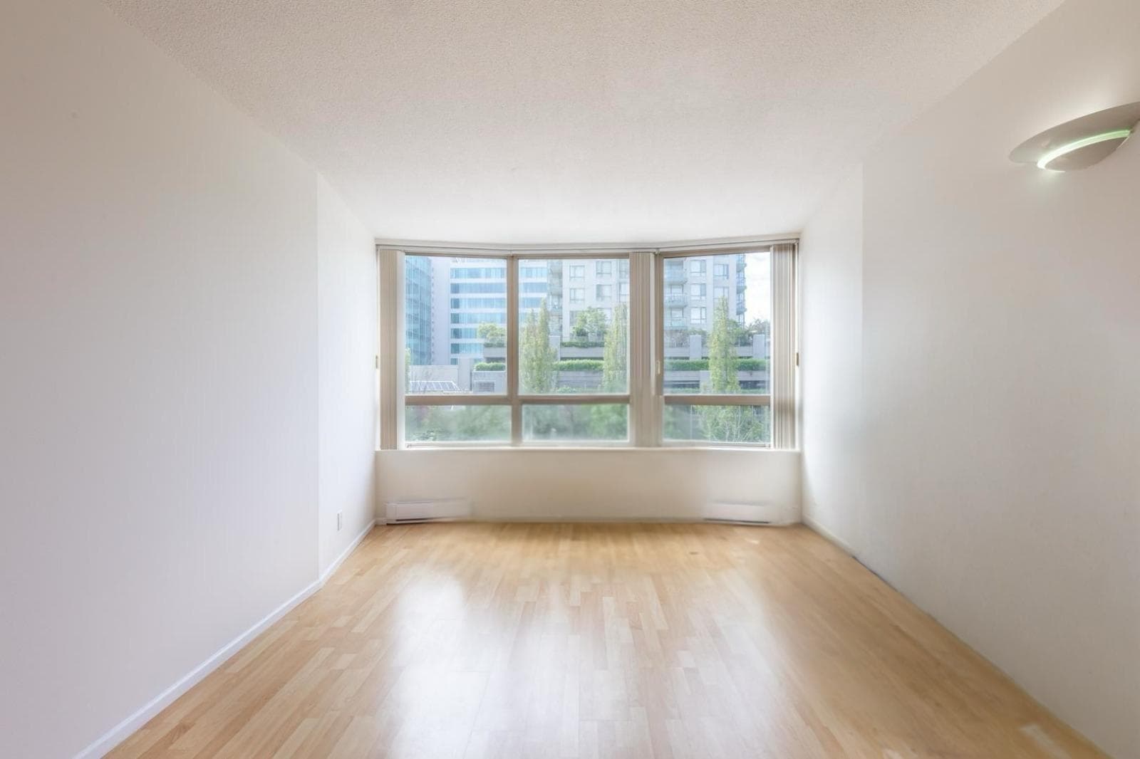 605 - 7995 Westminster Highway, Richmond, V6X 3Y5 — photo 5
