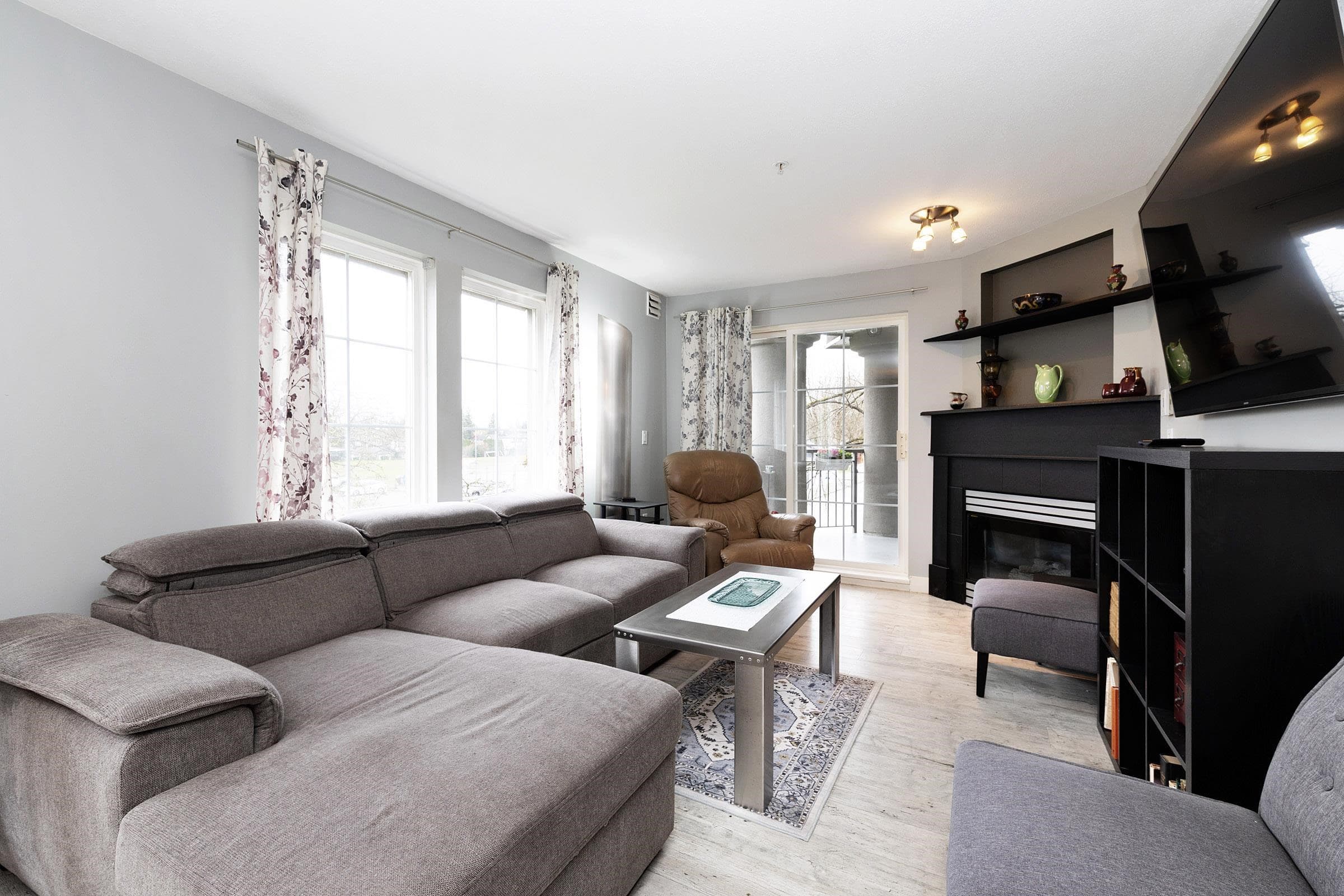 203 - 1669 Grant Avenue, Port Coquitlam, V3B 7W9 — photo 4