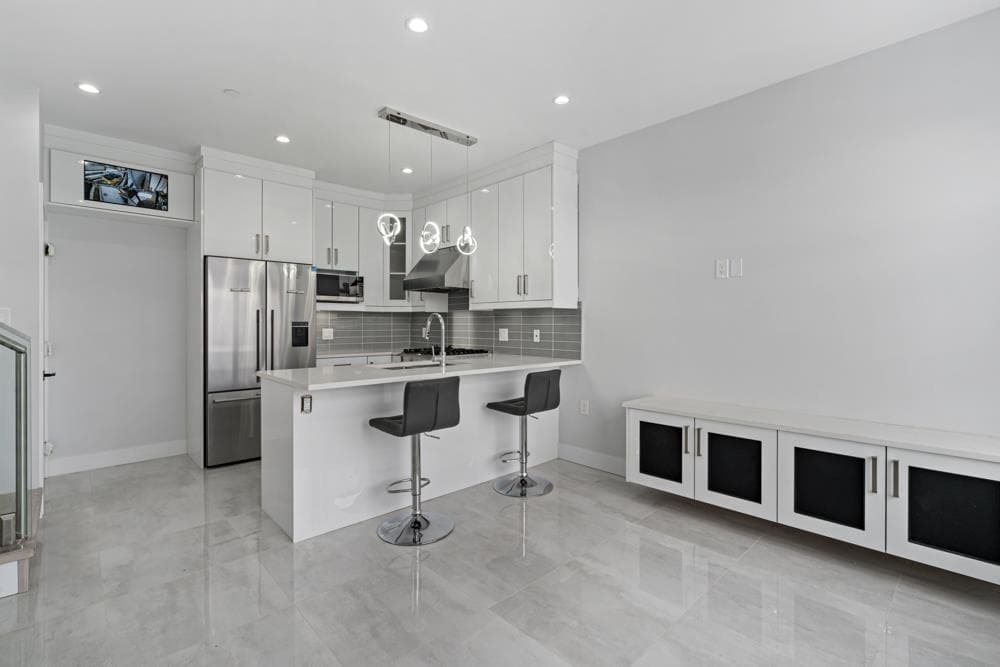 6751 Knight Street, Vancouver, V5P 2W4 — photo 3