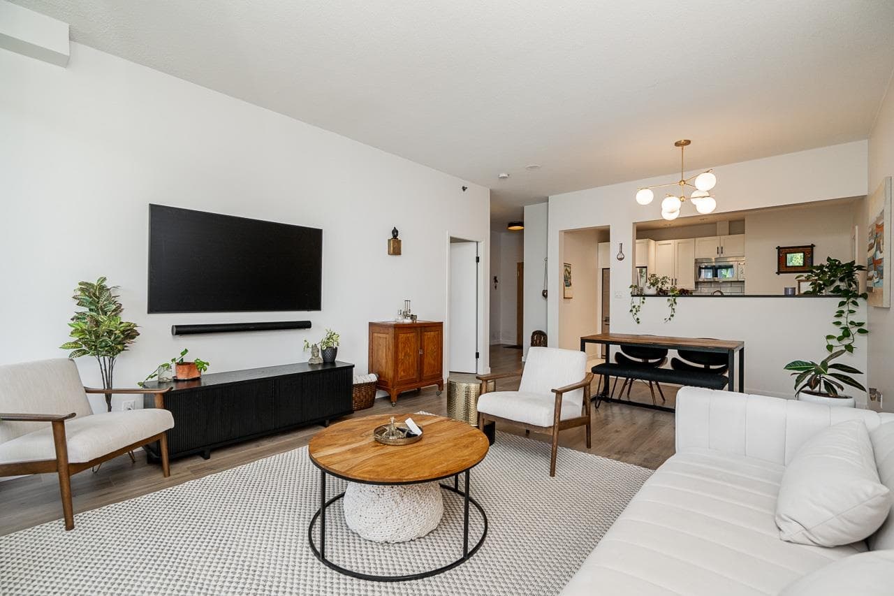 408 - 503 W 16th Avenue, Vancouver, V5Z 4N3 — photo 1