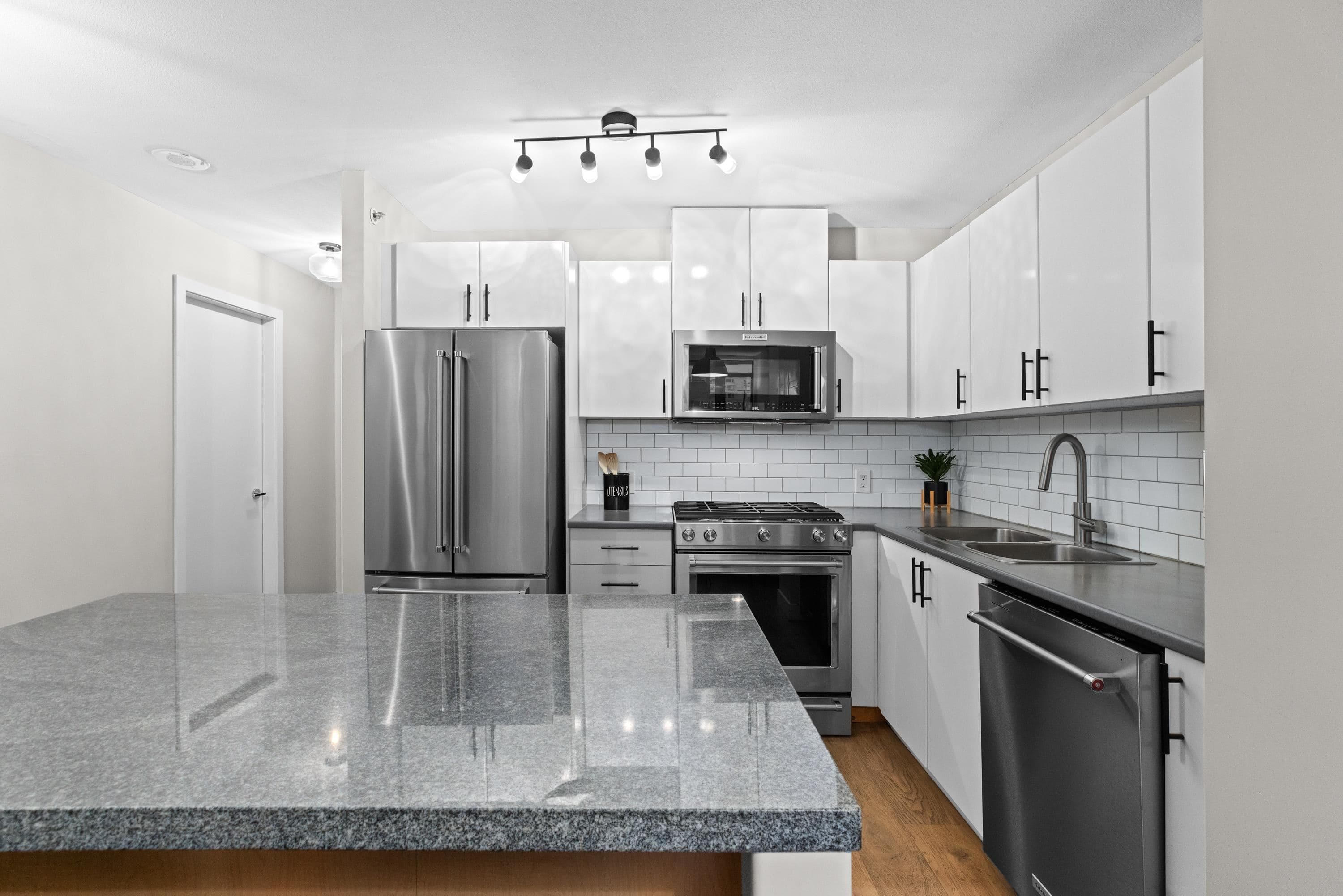 510 - 175 W 1st Street, North Vancouver, V7M 3N9 — photo 5