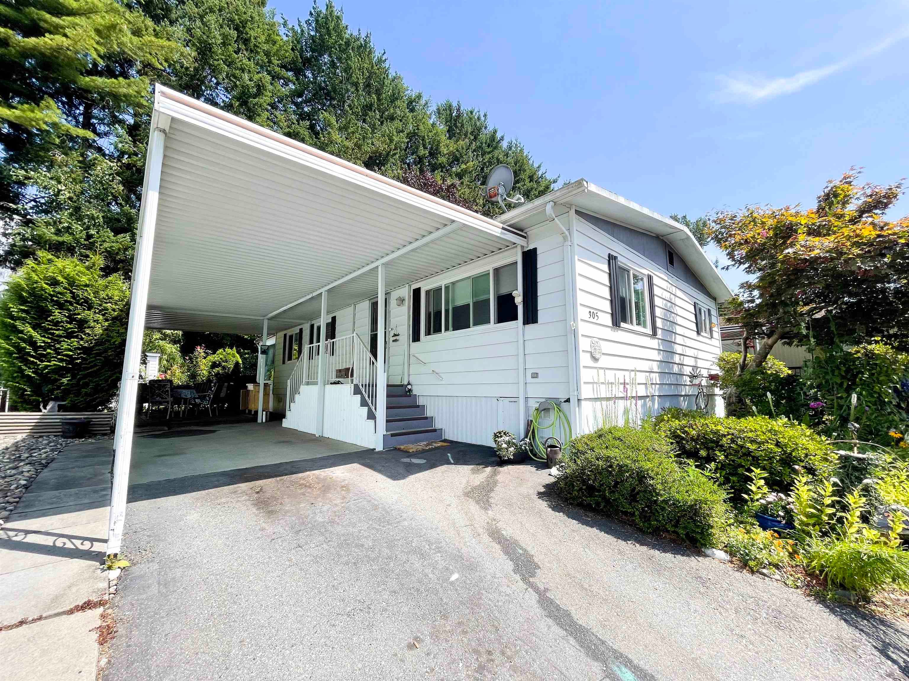 305 - 1840 160 Street, Surrey, V4A 4X4 — photo 3