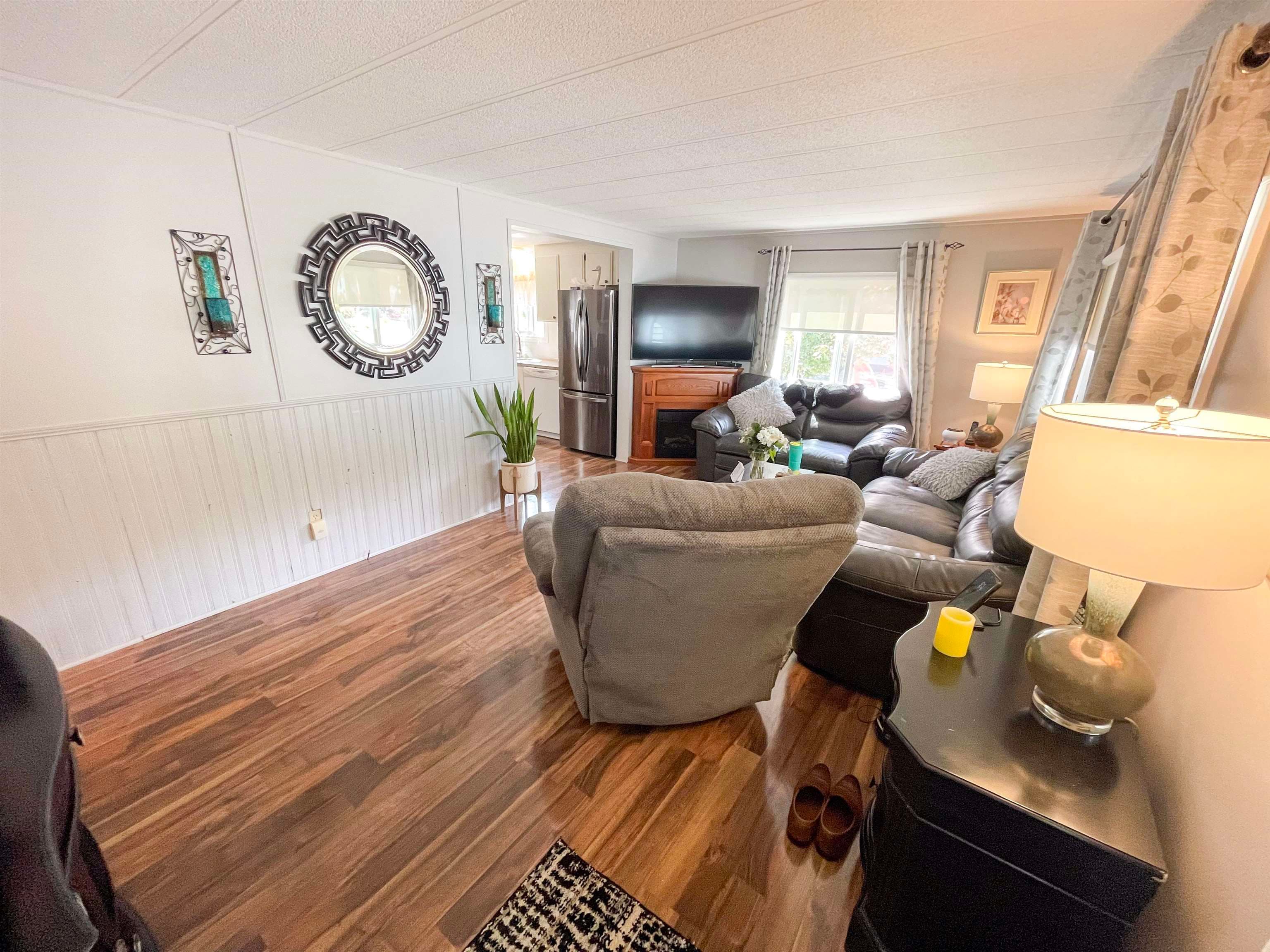 305 - 1840 160 Street, Surrey, V4A 4X4 — photo 4