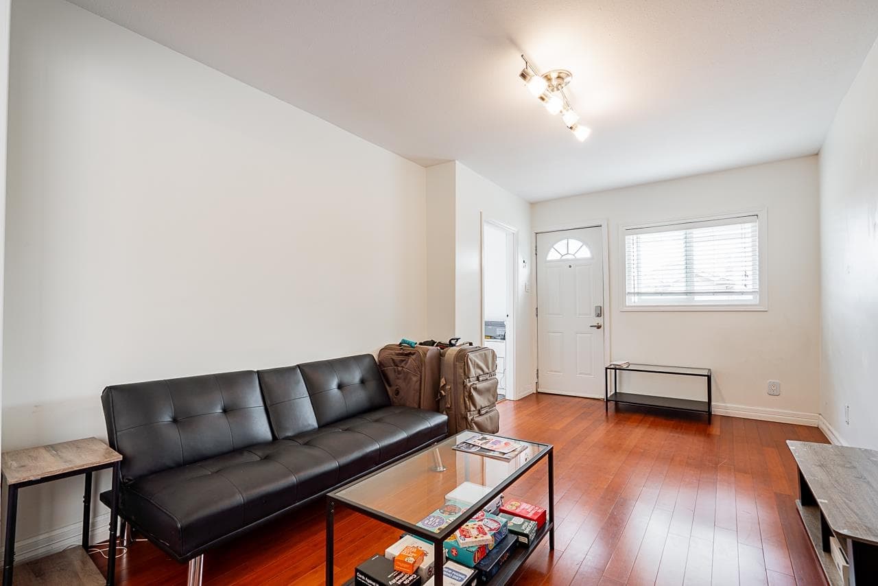 5959 Mcmurray Avenue, Burnaby, V5H 3E5 — photo 4