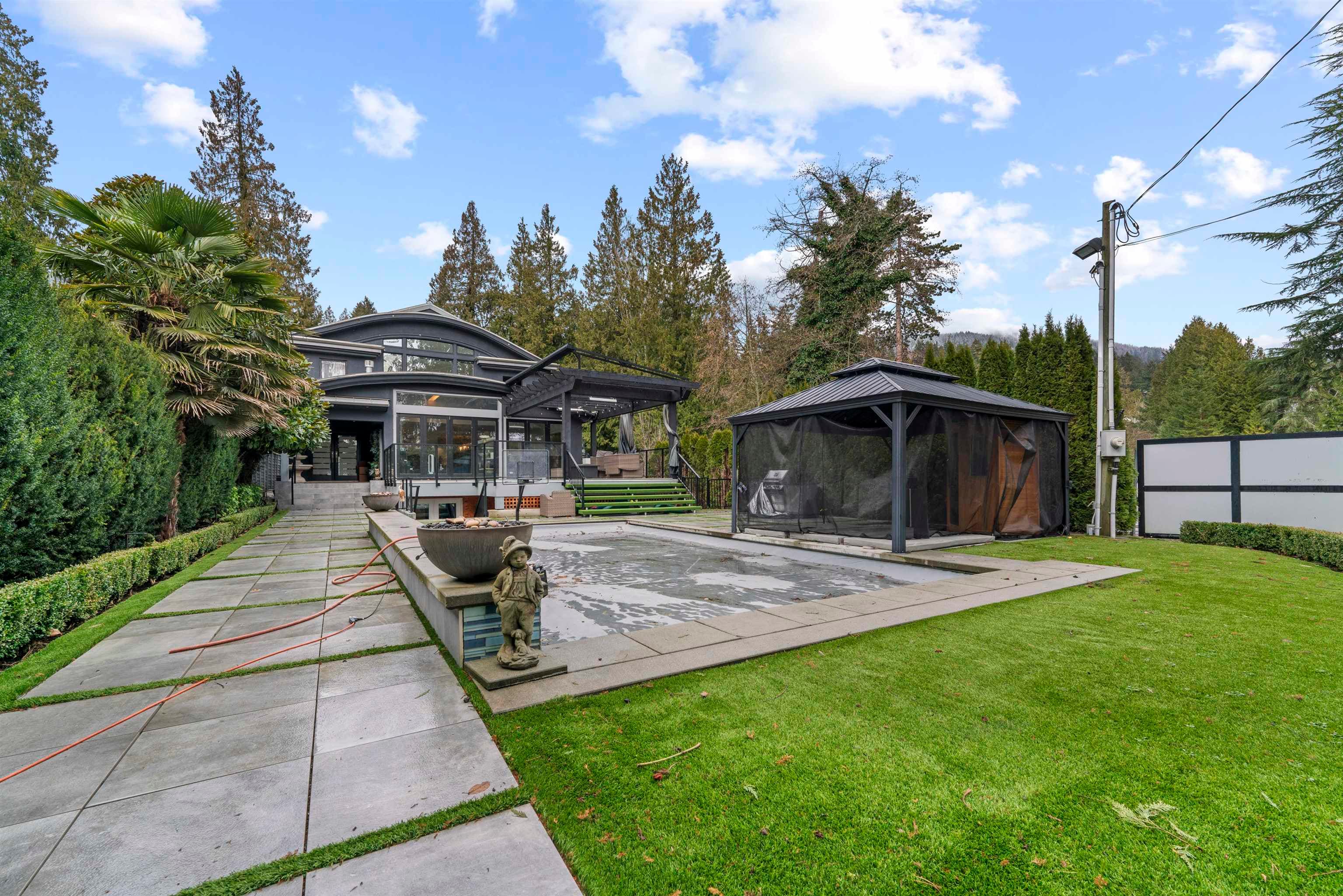 4215 Evergreen Avenue, West Vancouver, V7V 1H2 — photo 5