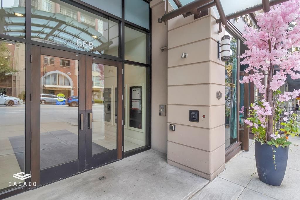 902 - 668 Columbia Street, New Westminster, V3M 1A9 — photo 2