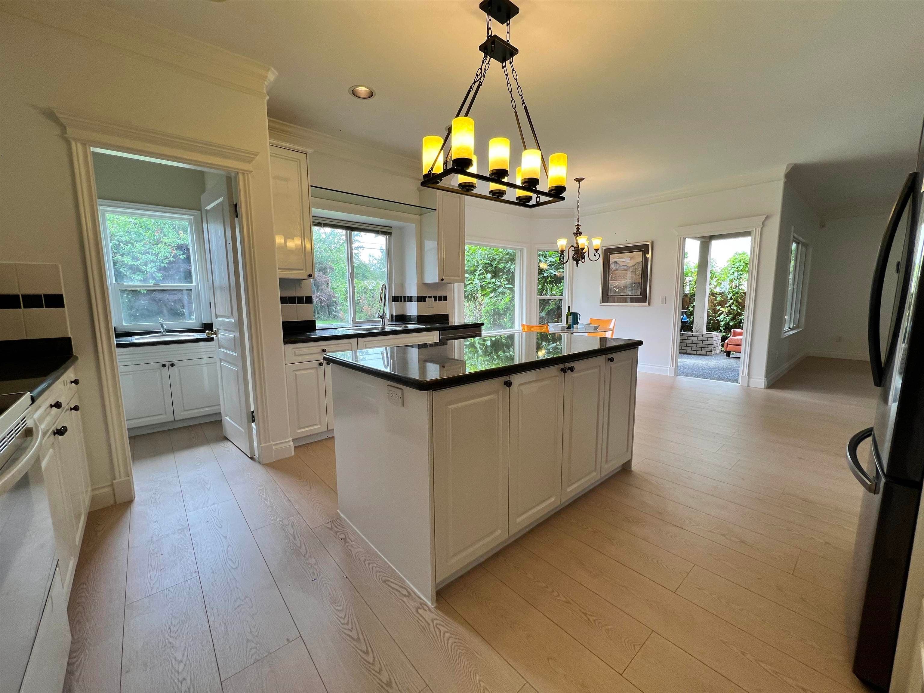 5131 Haddon Place, Richmond, V7E 6H8 — photo 2