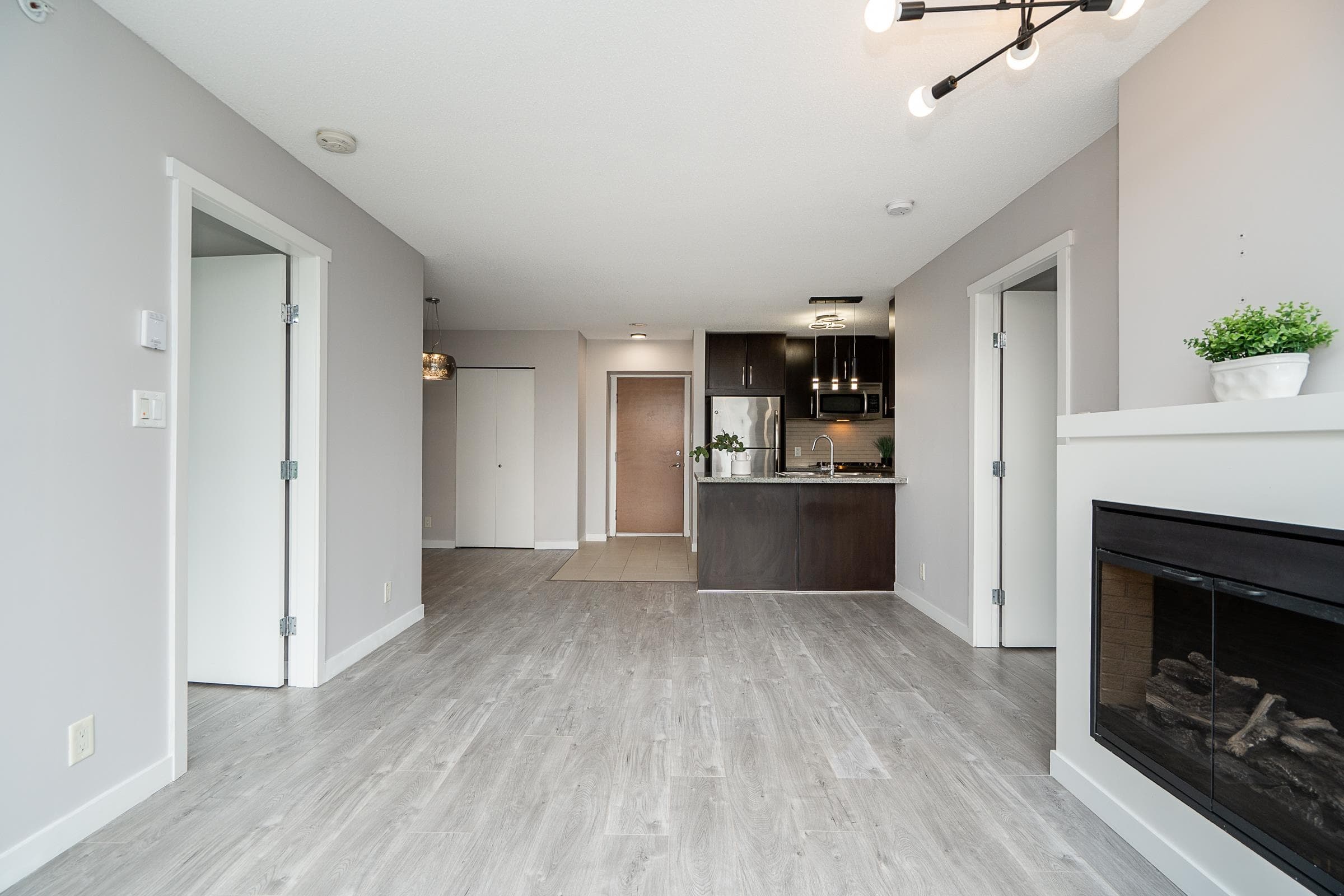 1909 - 660 Nootka Way, Port Moody, V3H 0B7 — photo 2