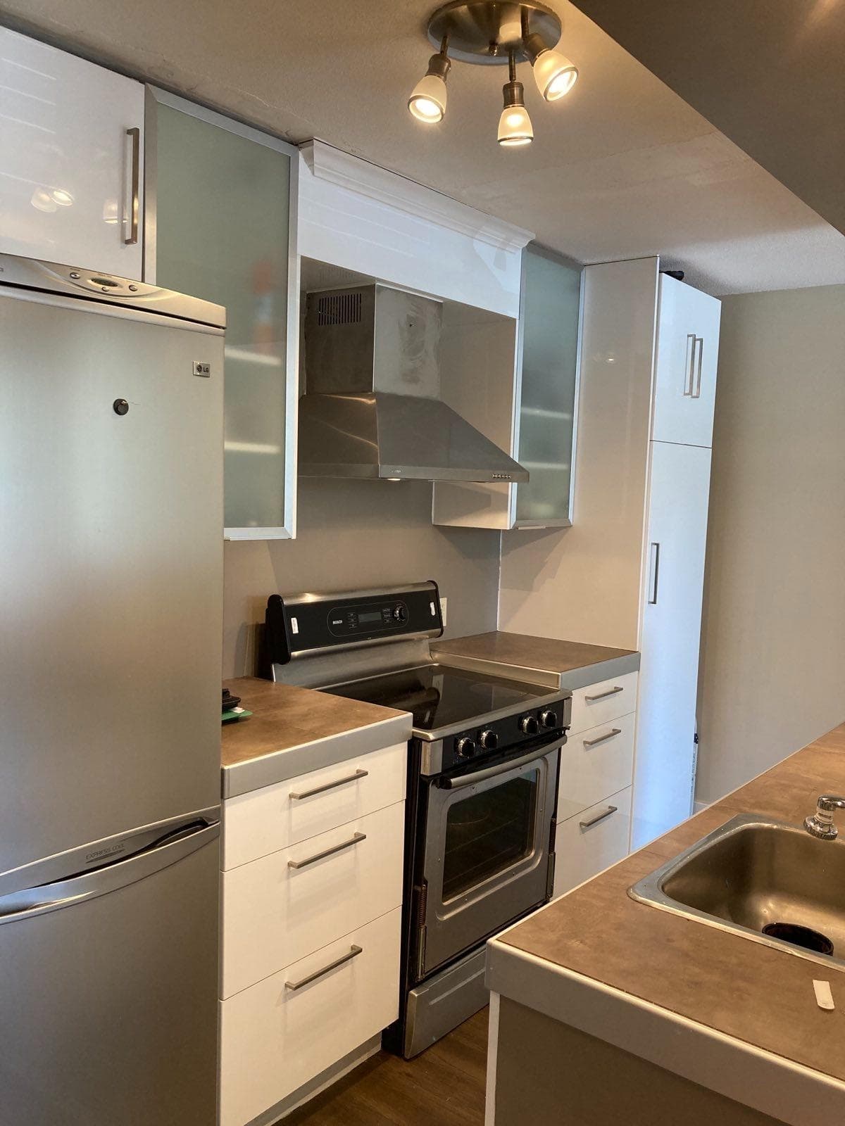 301 - 1850 Comox Street, Vancouver, V6G 1R3 — photo 3
