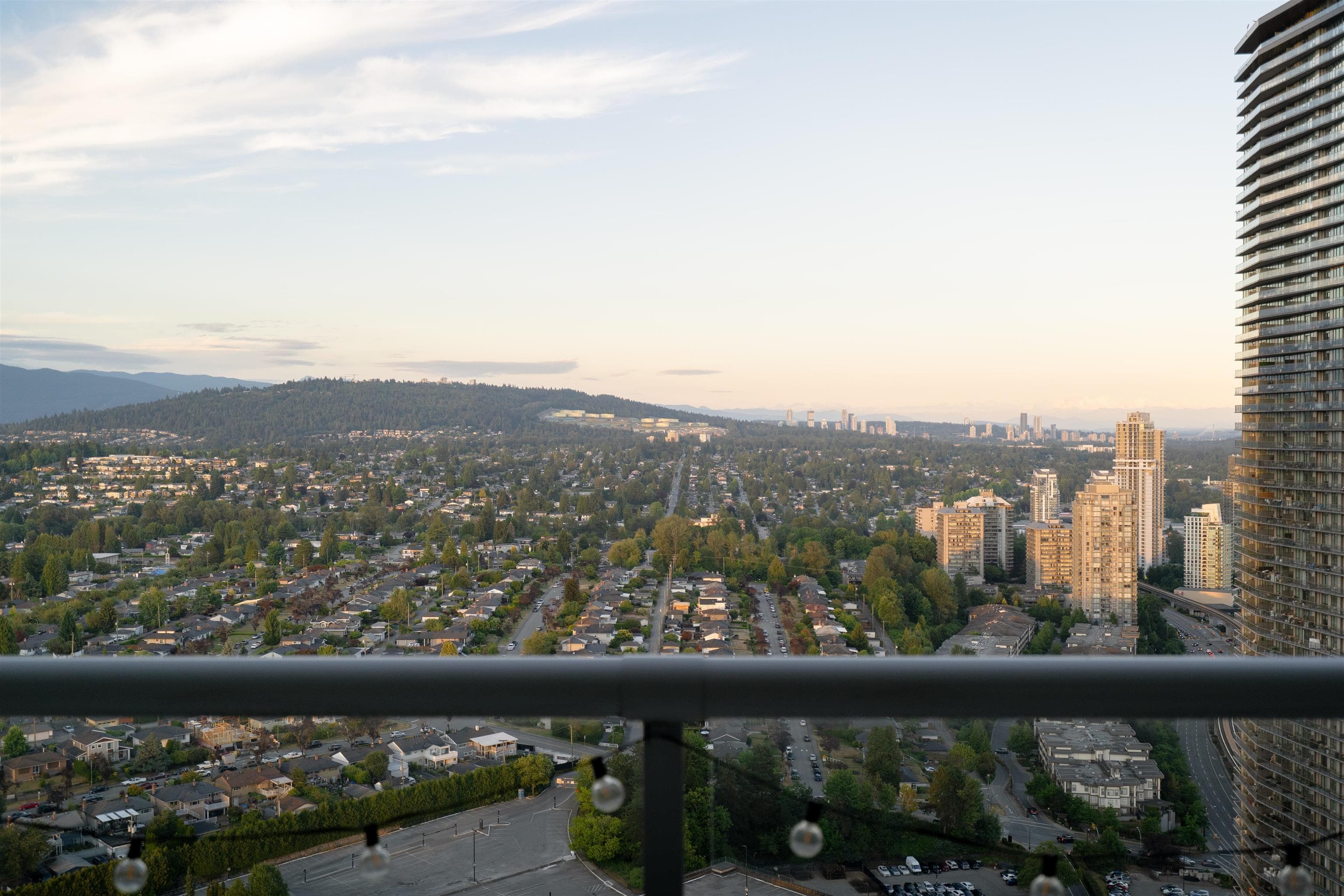 3803 - 4510 Halifax Way, Burnaby, V5C 0K4 — photo 3