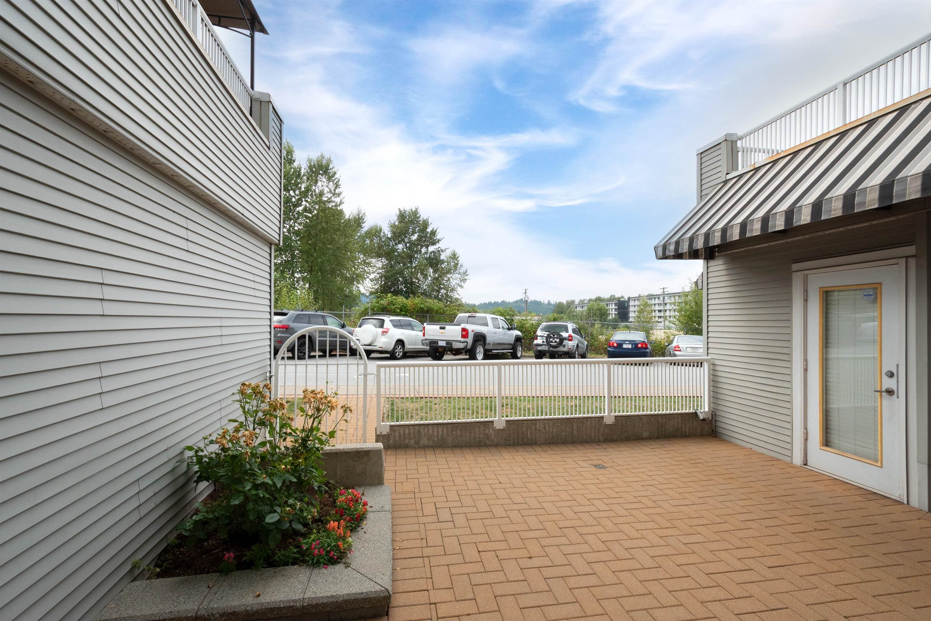108 - 3136 St Johns Street, Port Moody, V3H 5E4 — photo 4