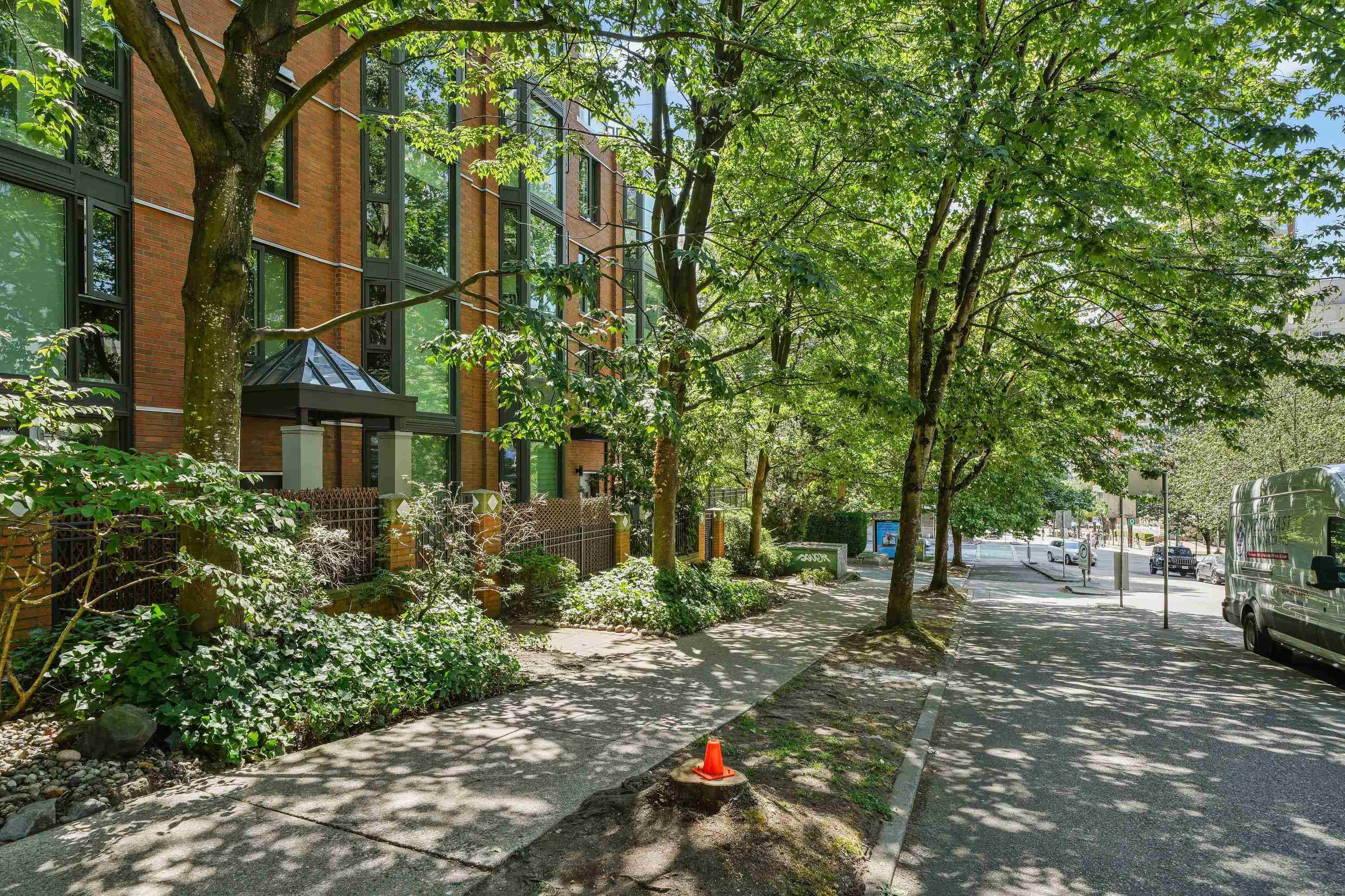 102 - 1488 Hornby Street, Vancouver, V6Z 1X3 — photo 3