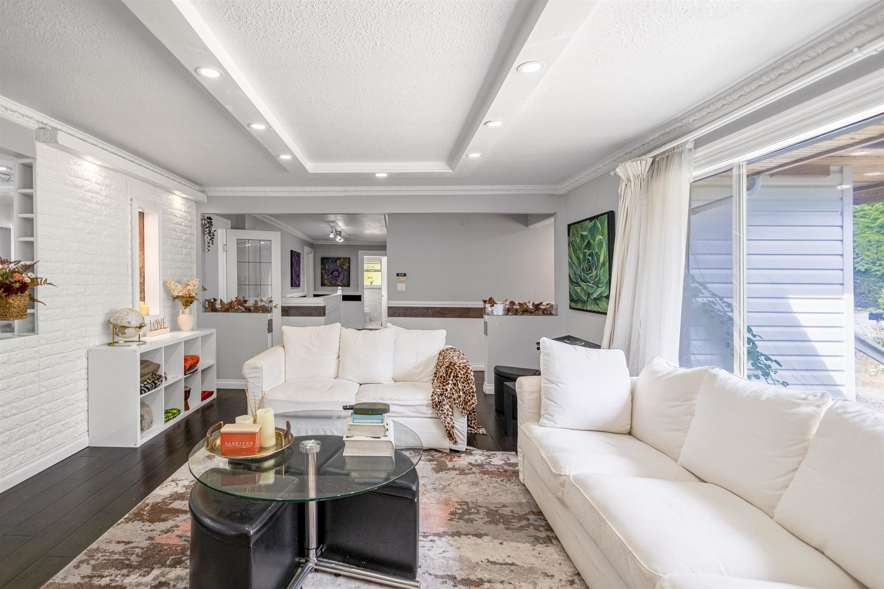 4380 Woodcrest Road, West Vancouver, V7S 2W1 — photo 2