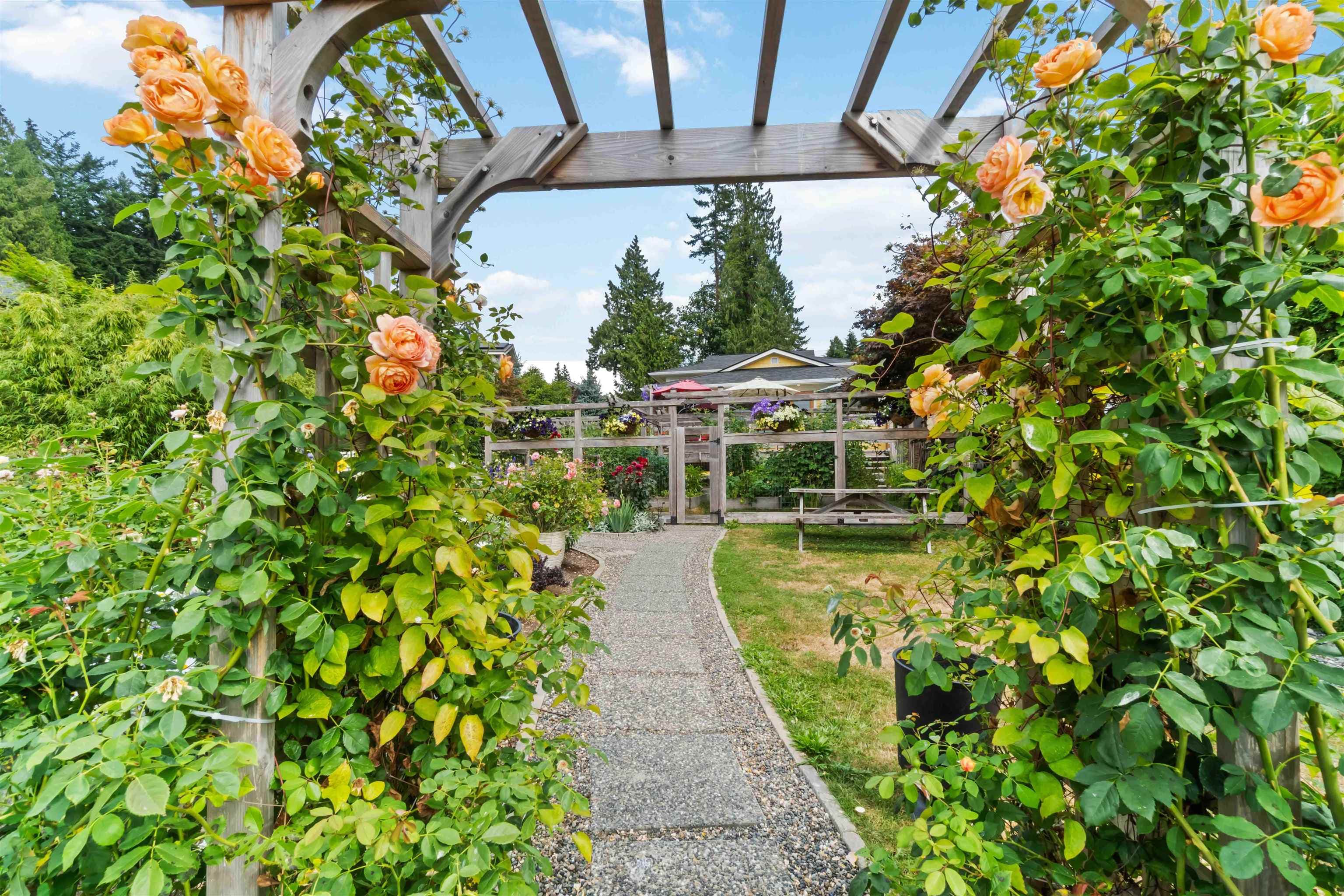 4554 Belcarra Bay Road, Belcarra, V3H 4P4 — photo 5