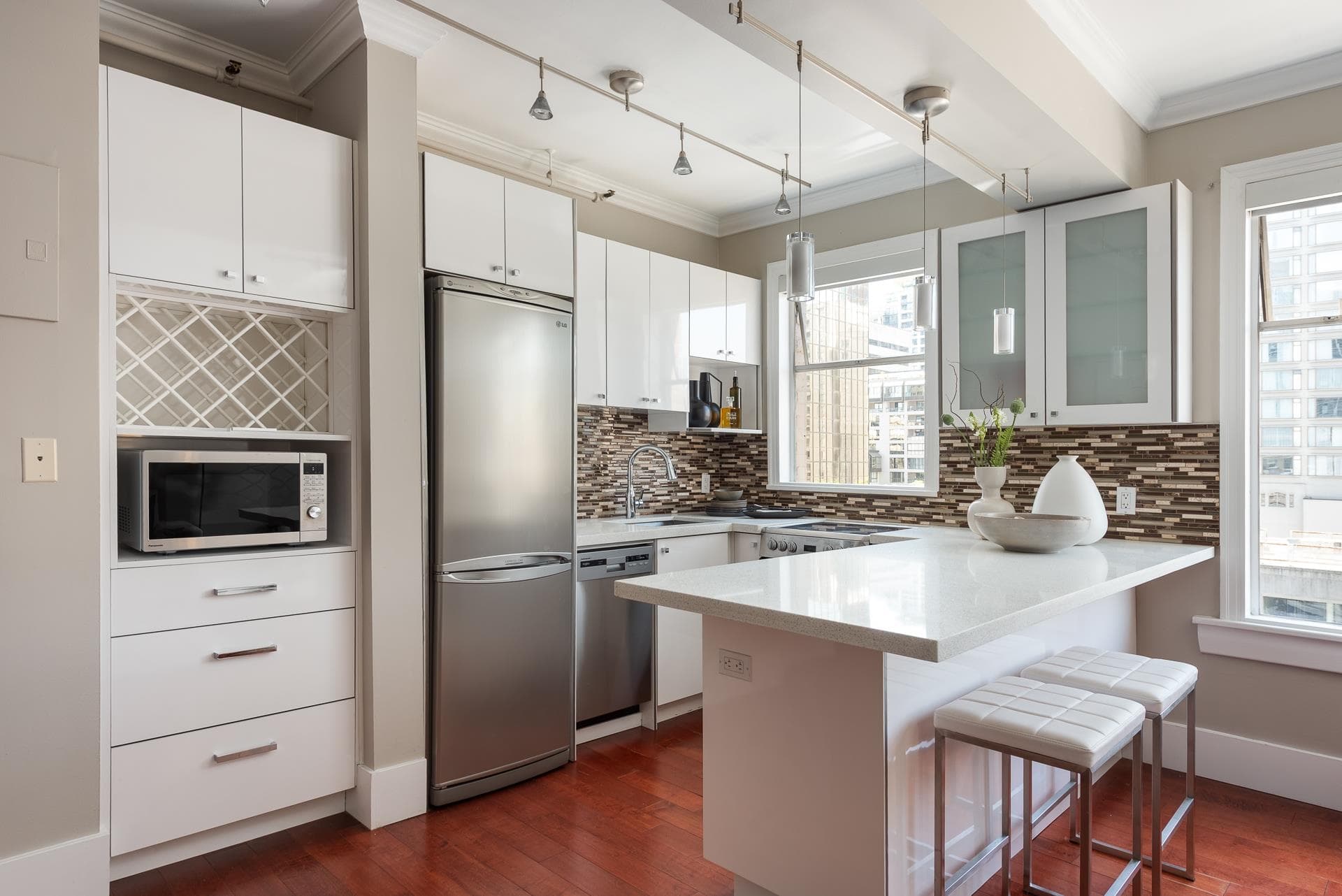 55 - 777 Burrard Street, Vancouver, V6Z 1X6 — photo 2