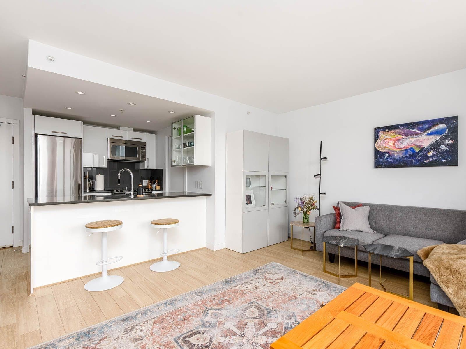 1201 - 983 E Hastings Street, Vancouver, V6A 0G9 — photo 1