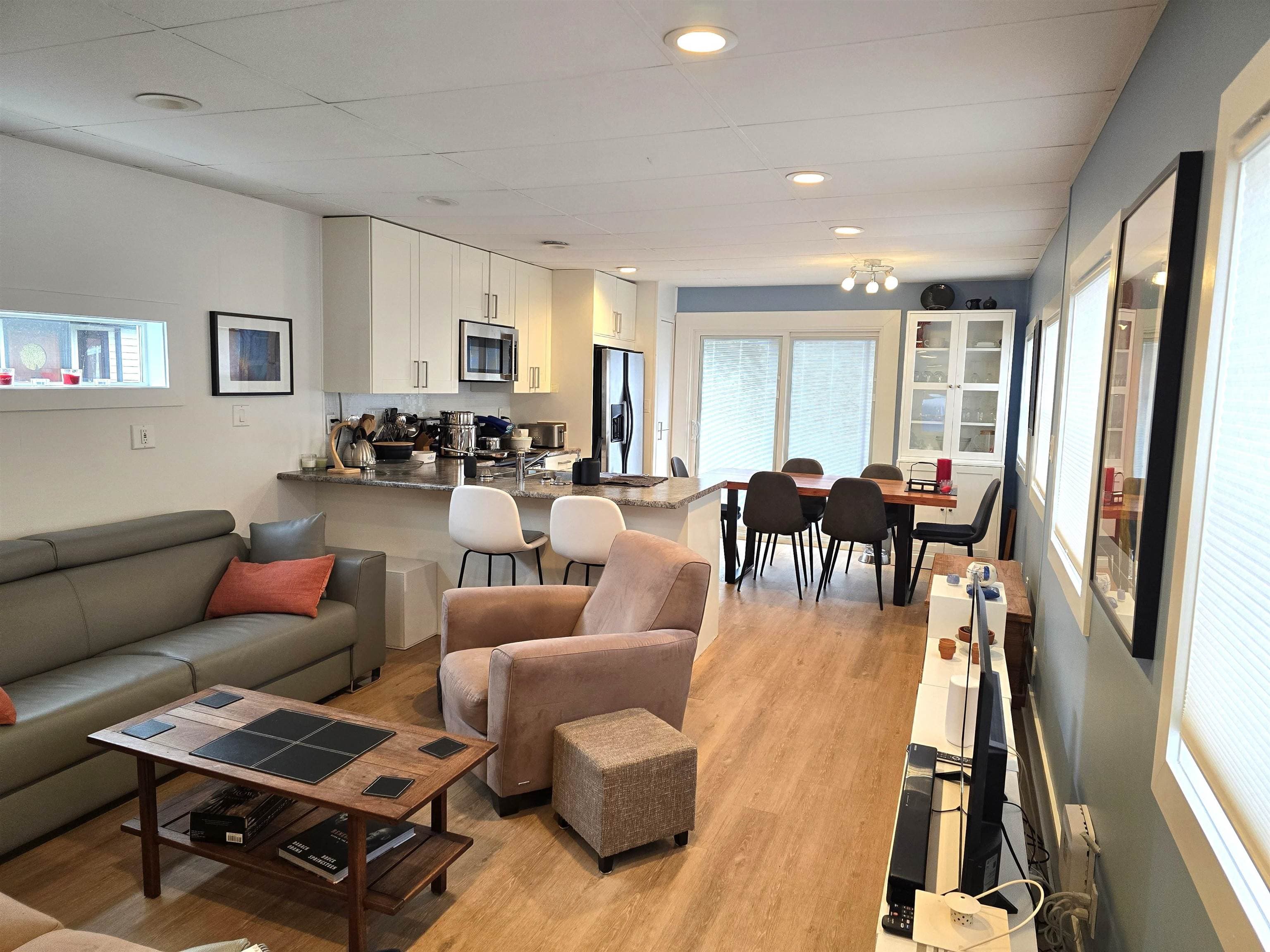GNB20 - 415 W Esplanade, North Vancouver, V7M 1A6 — photo 4