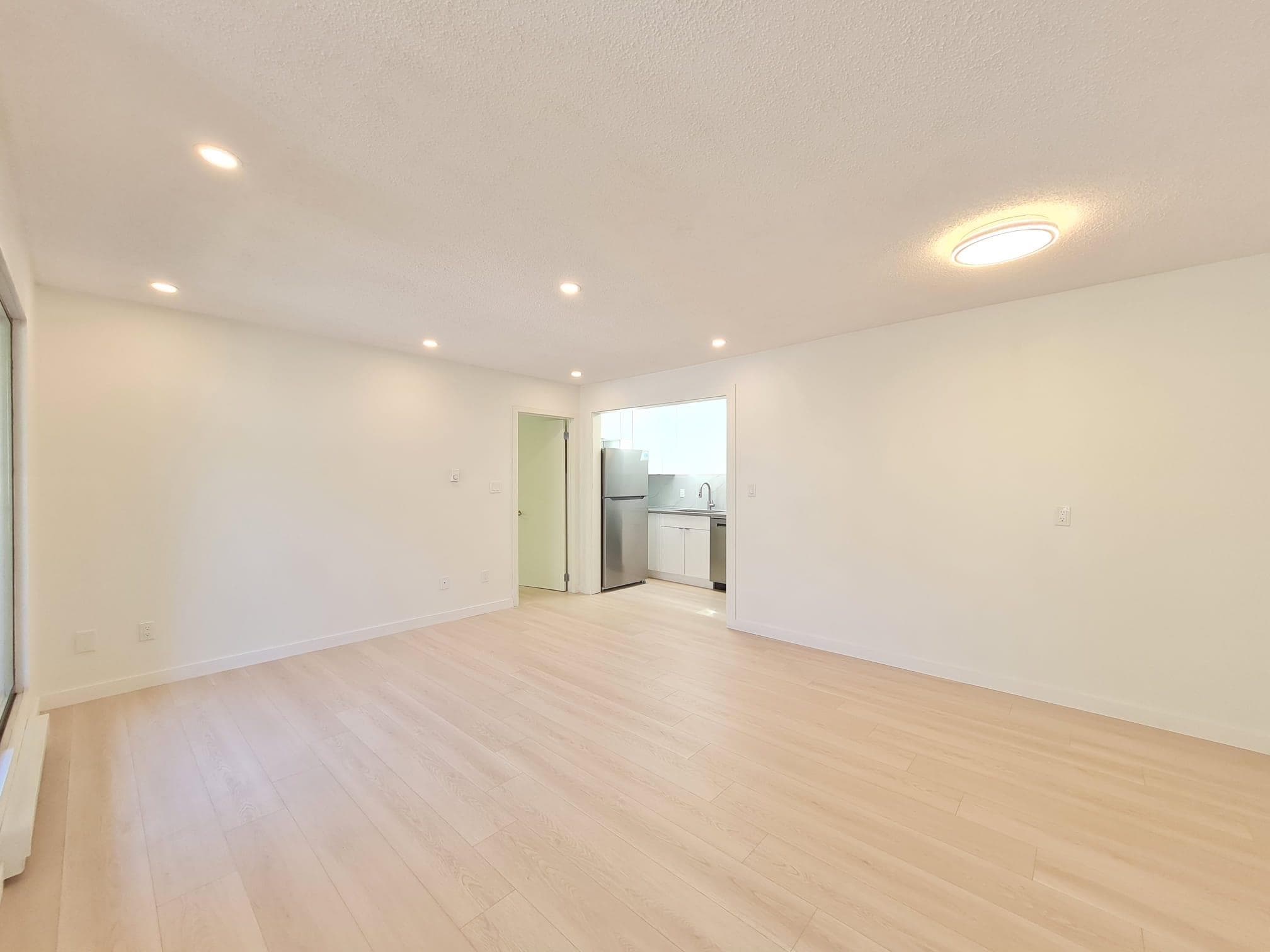 301 - 8645 Osler Street, Vancouver, V6P 4E6 — photo 4