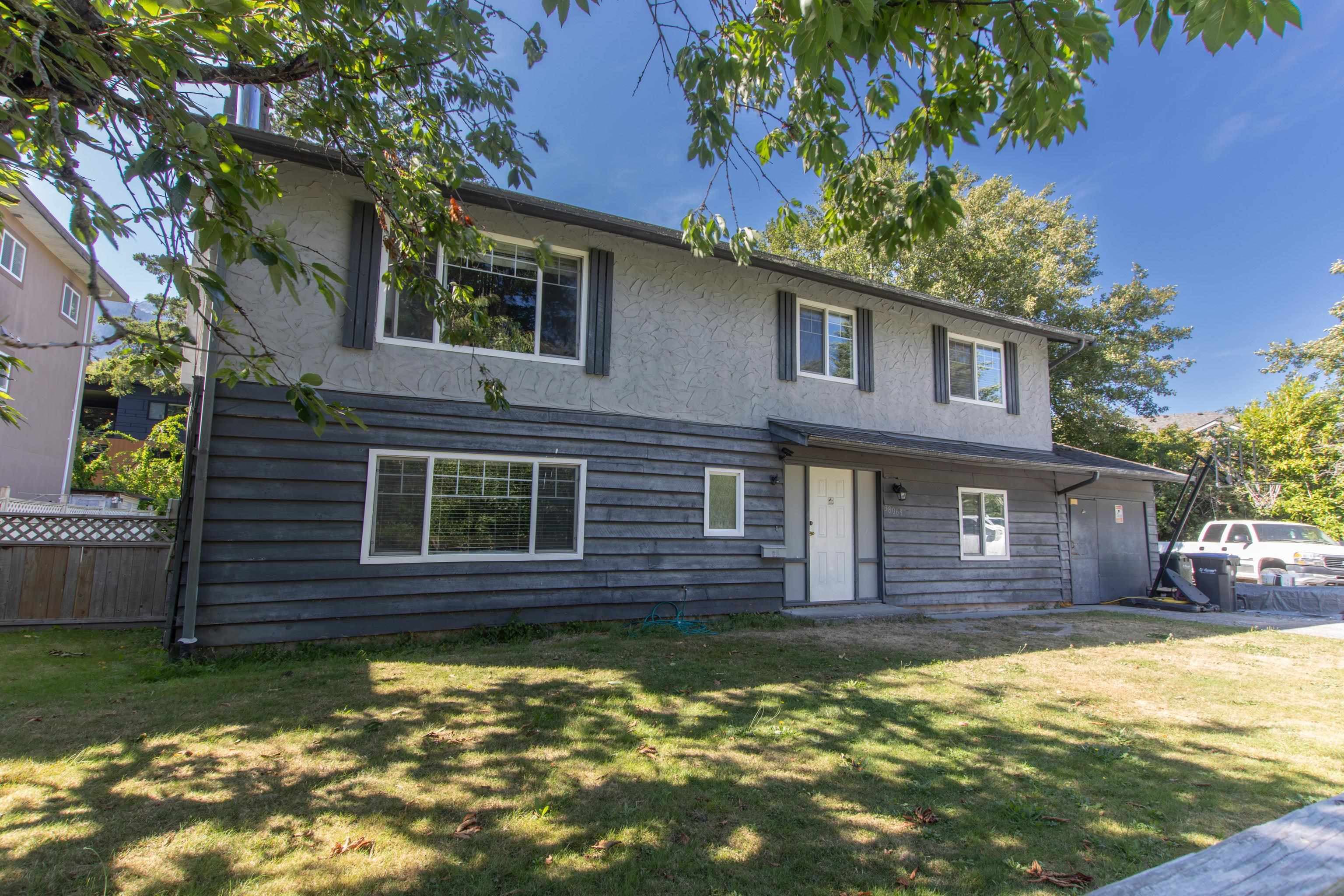 38069 Fifth Avenue, Squamish