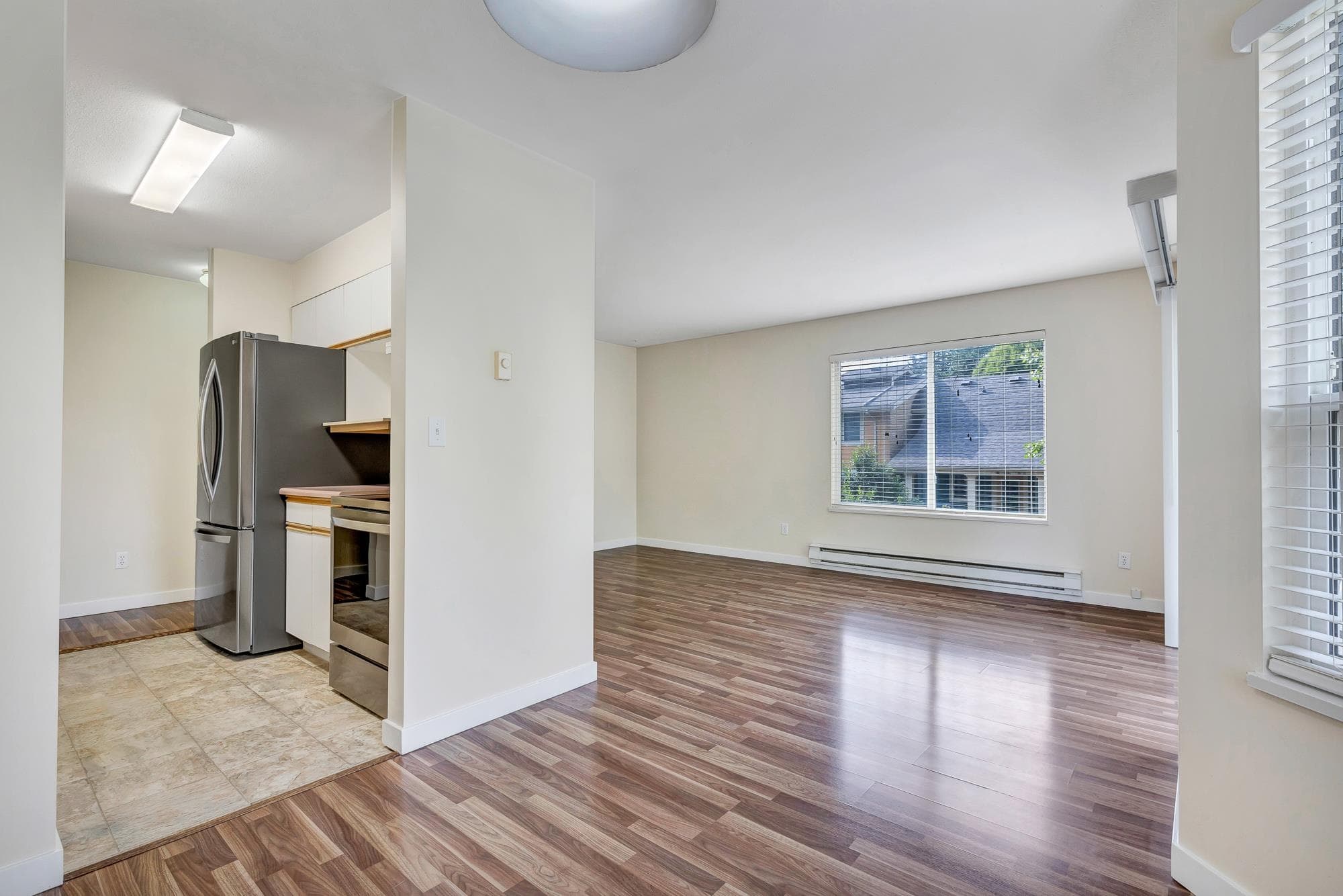 209 - 45222 Watson Road, Chilliwack, V2R 3J4 — photo 5