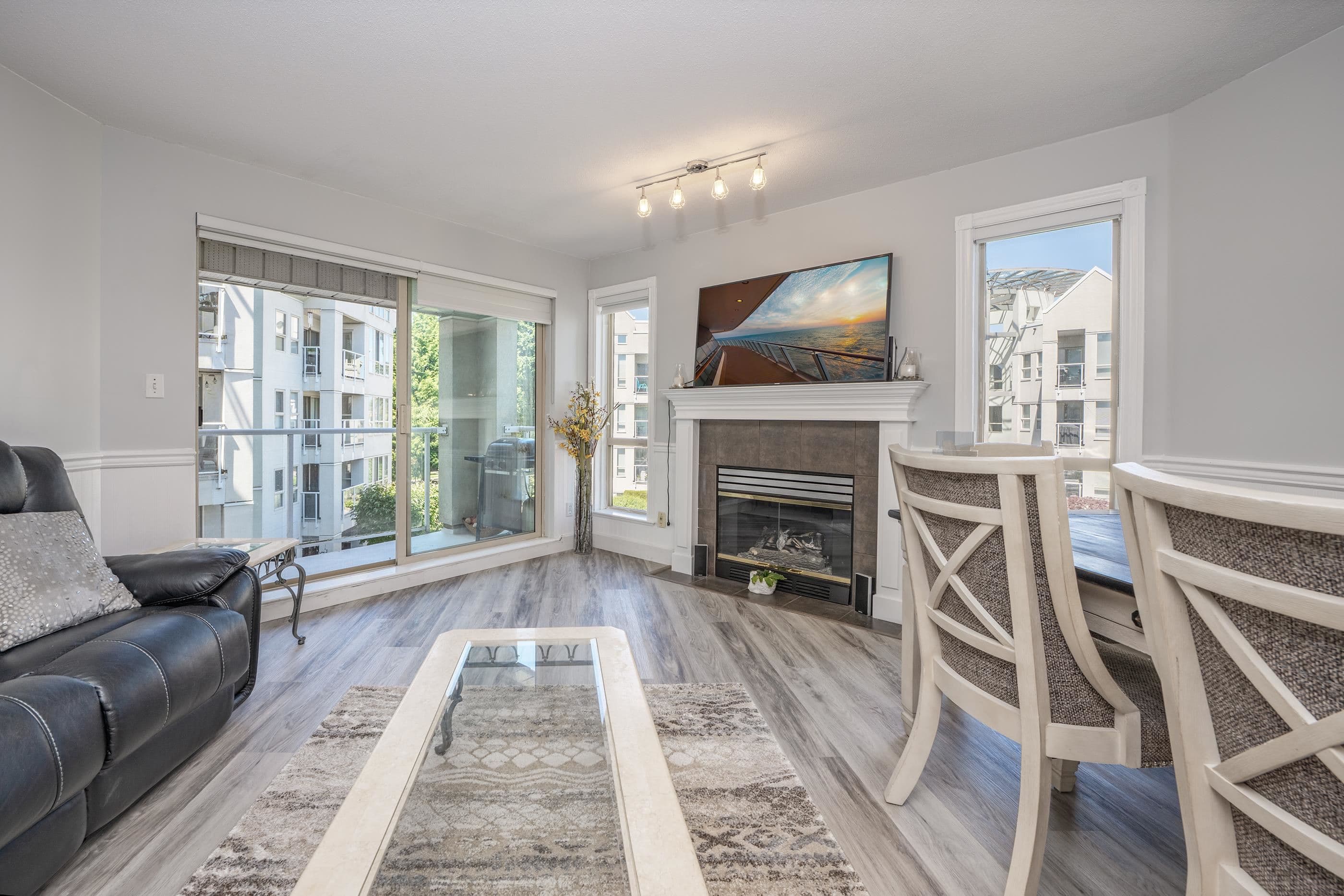 303 - 2575 Ware Street, Abbotsford, V2S 3E2 — photo 4