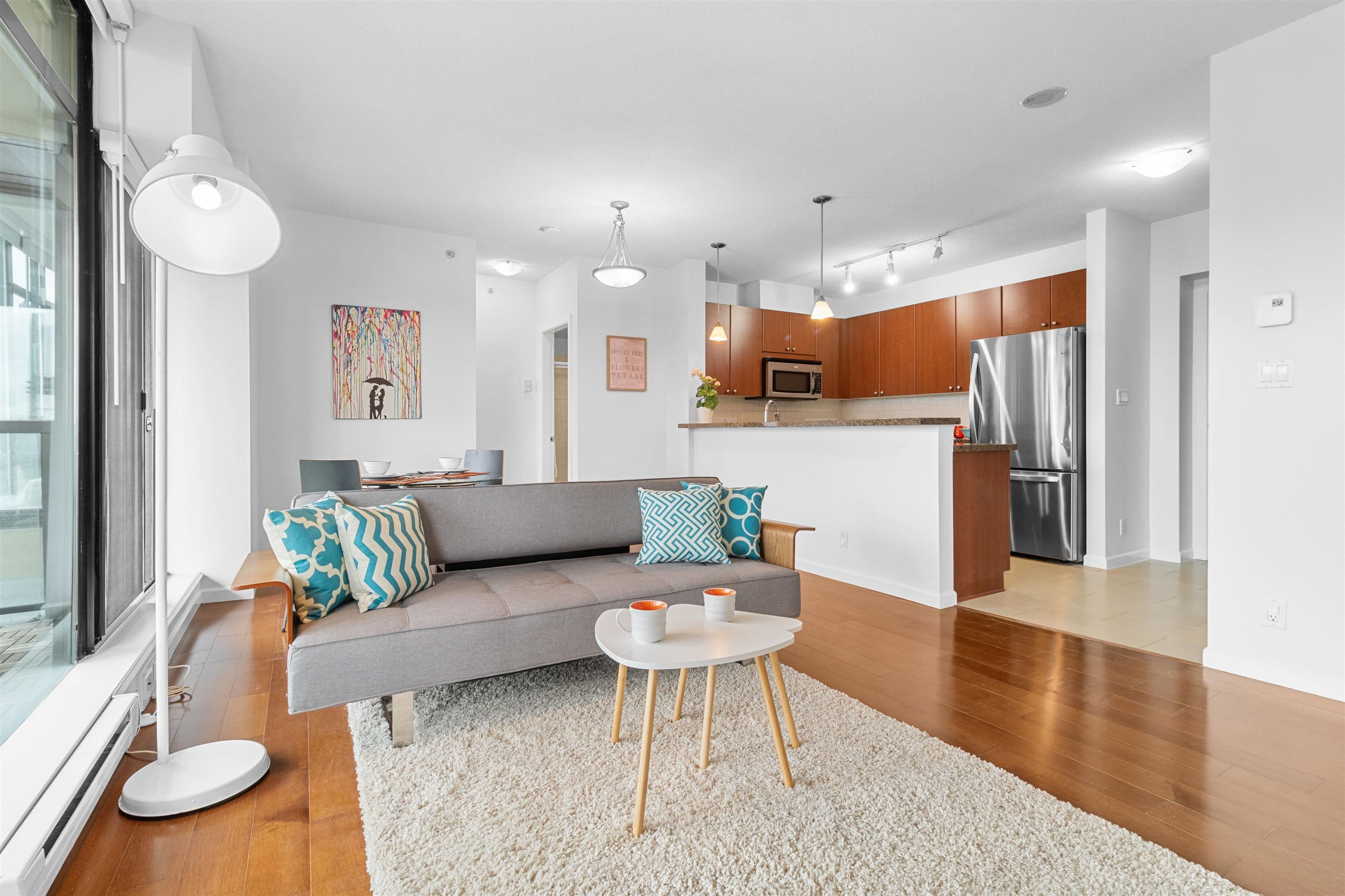 1102 - 15 E Royal Avenue, New Westminster, V3L 0A9 — photo 4