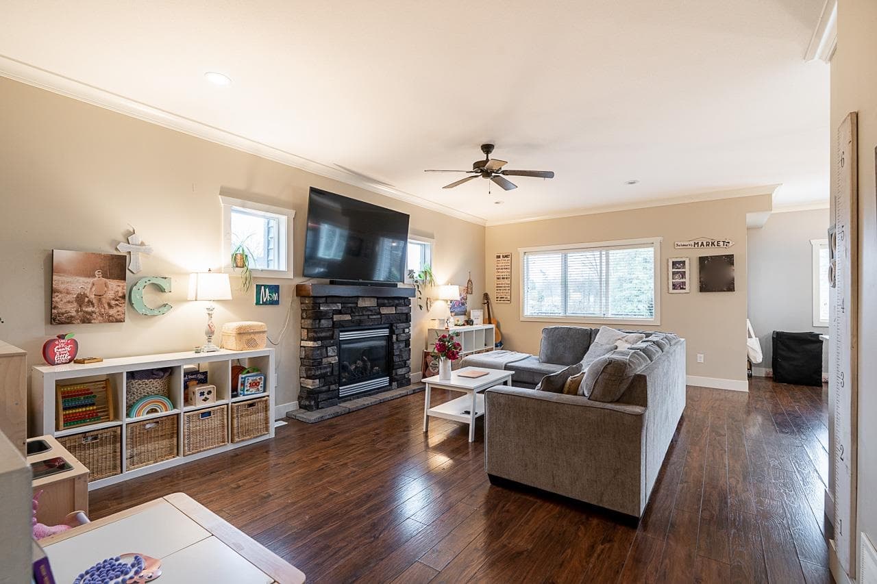 2 - 45466 Wells Road, Chilliwack, V2R 1G6 — photo 5