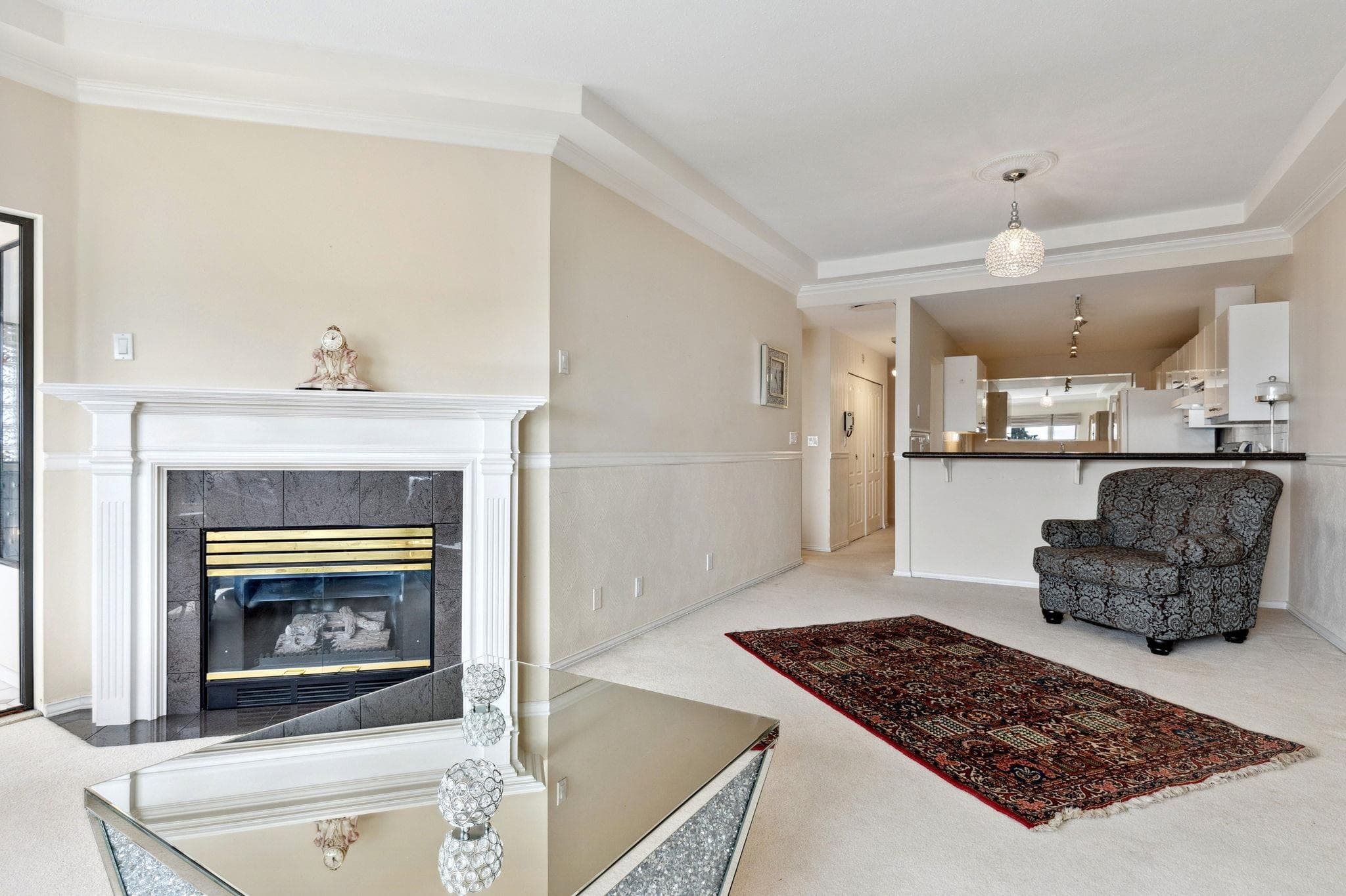204 - 15176 Buena Vista Avenue, White Rock, V4B 1Y3 — photo 2
