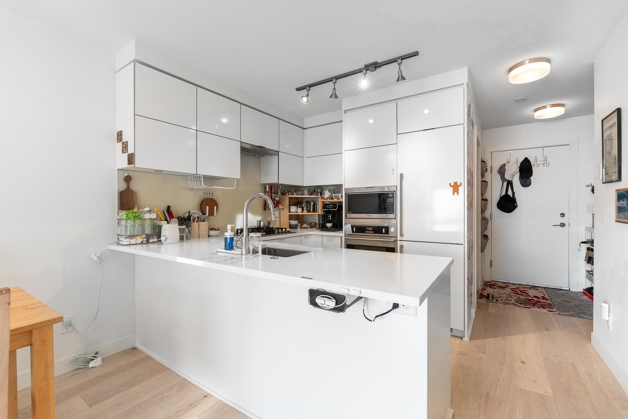 502 - 238 W Broadway, Vancouver, V5Y 1P6 — photo 4