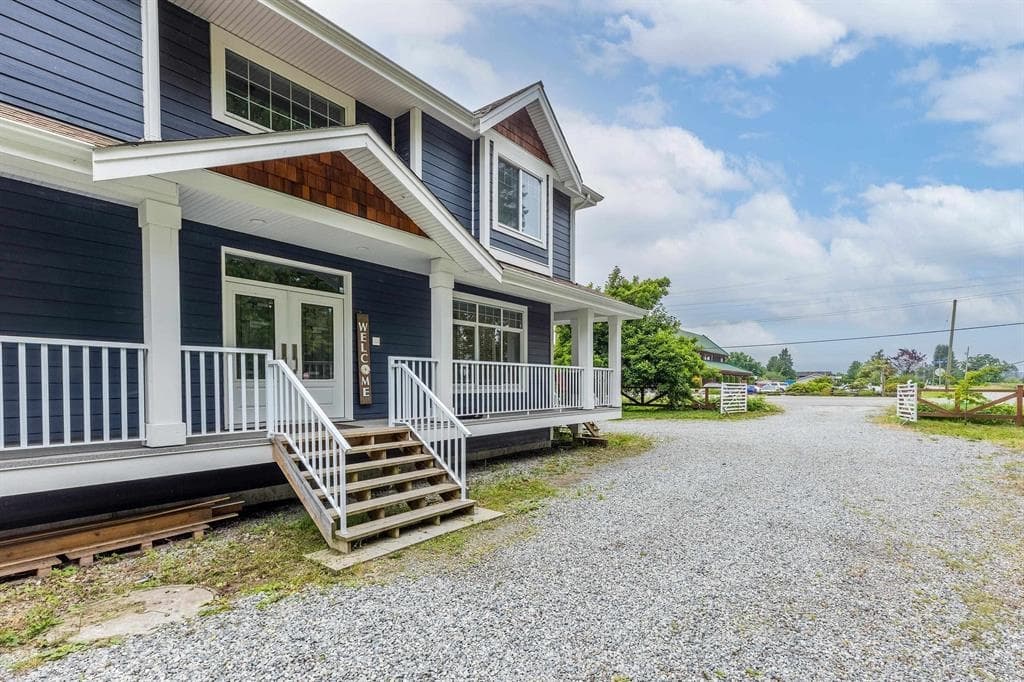 18390 Old Dewdney Trunk Road, Pitt Meadows, V3Y 2R9 — photo 2