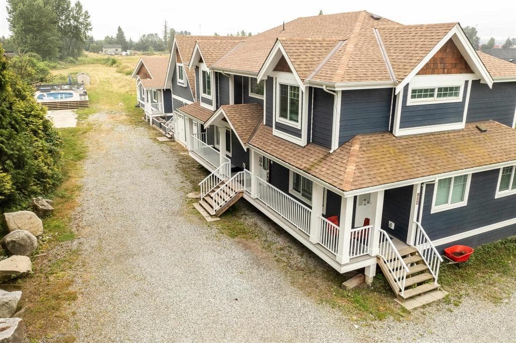 18390 Old Dewdney Trunk Road, Pitt Meadows