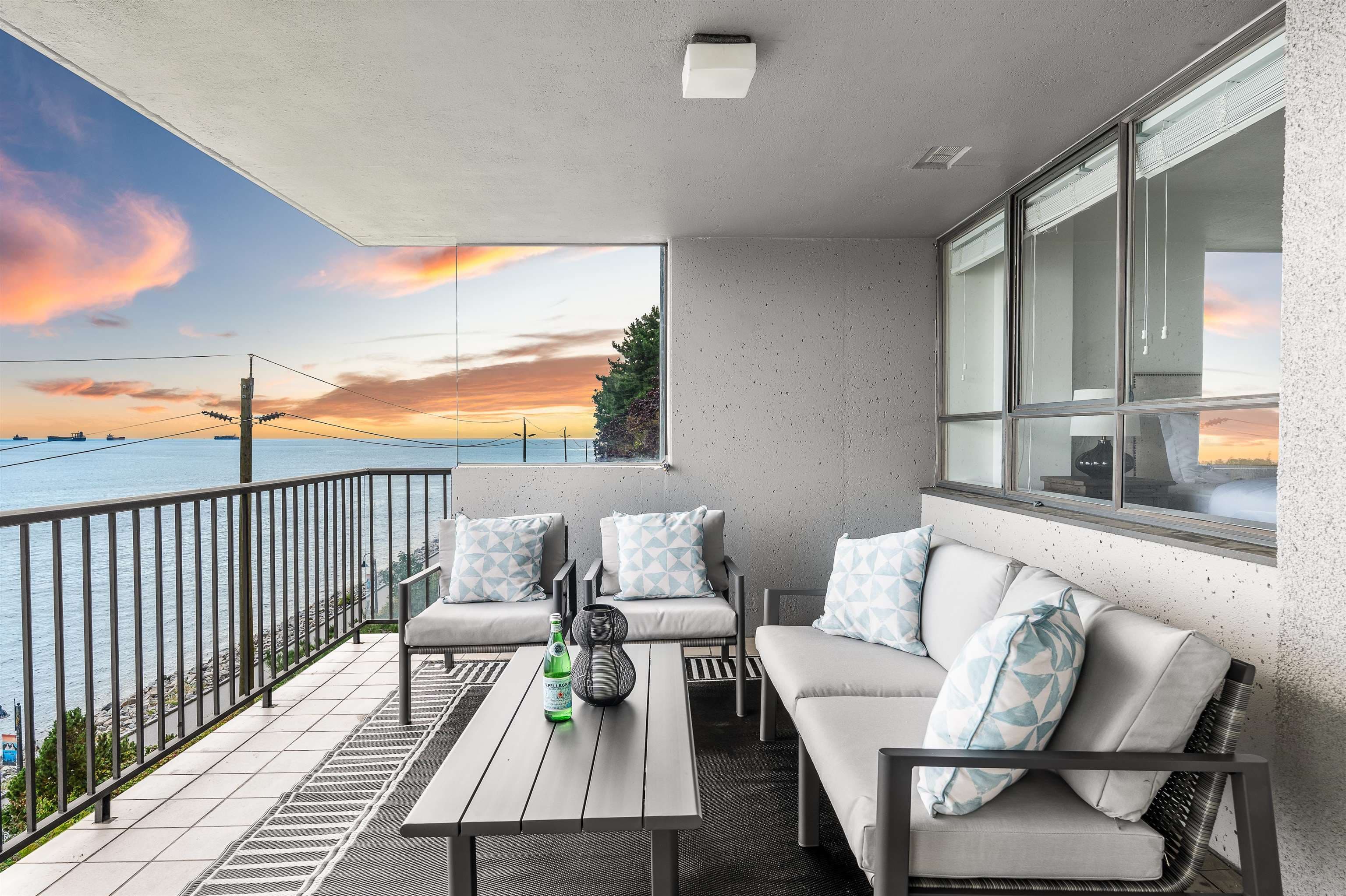 302 - 1930 Bellevue Avenue, West Vancouver, V7V 1B5 — photo 4