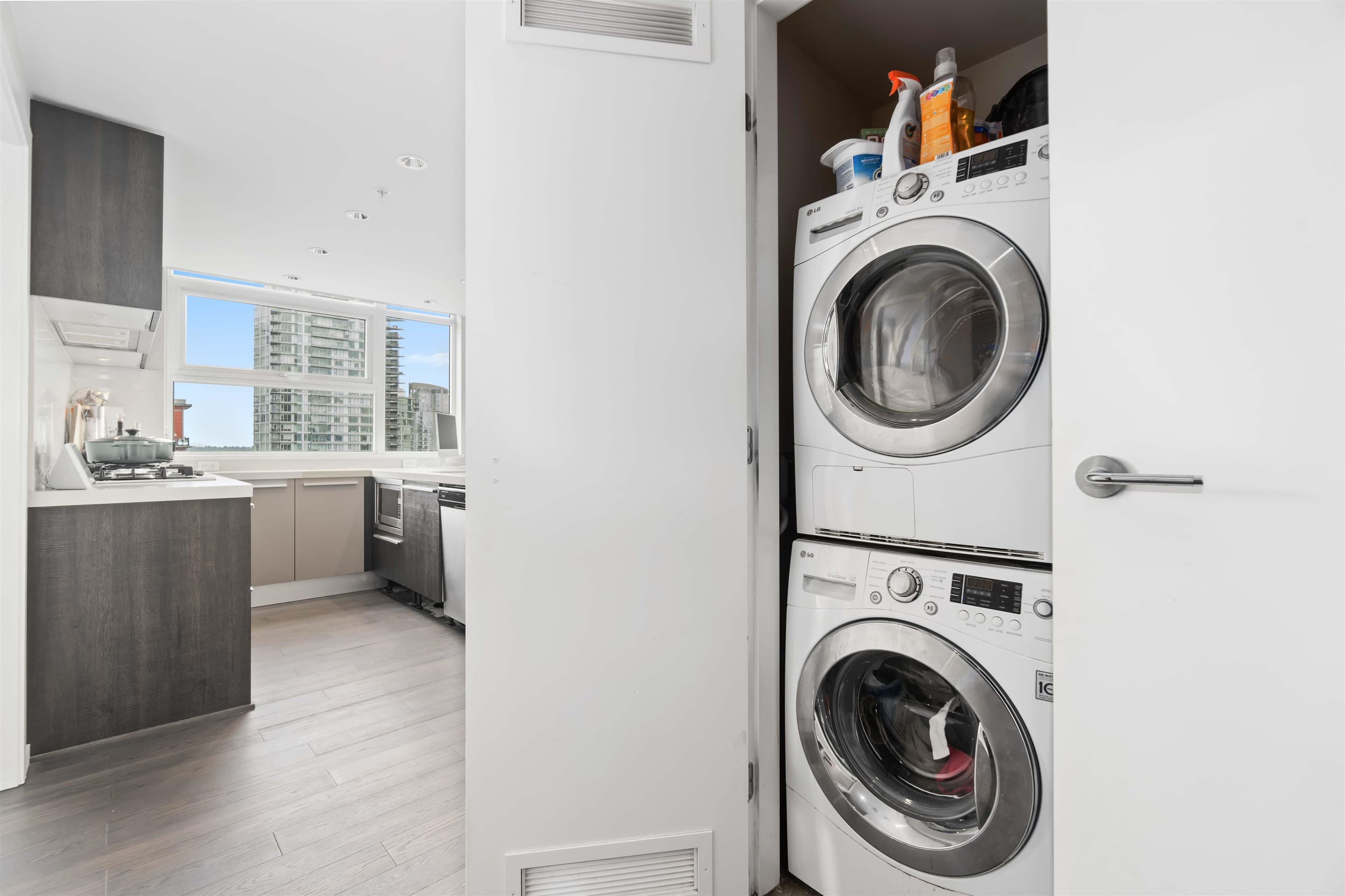 2307 - 1351 Continental Street, Vancouver, V6Z 0C6 — photo 5