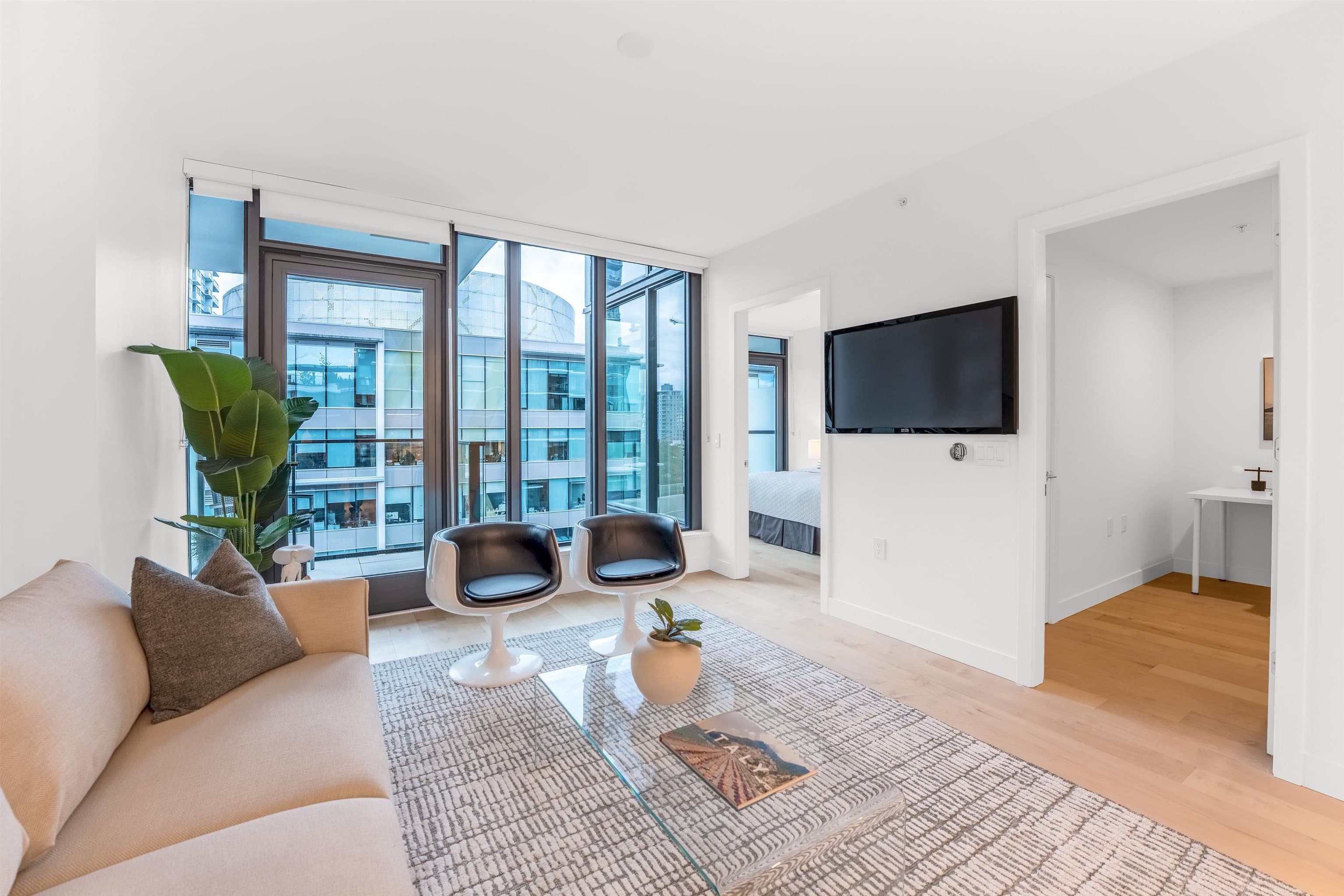 514 - 135 E 13th Street, North Vancouver, V7L 0J8 — photo 3