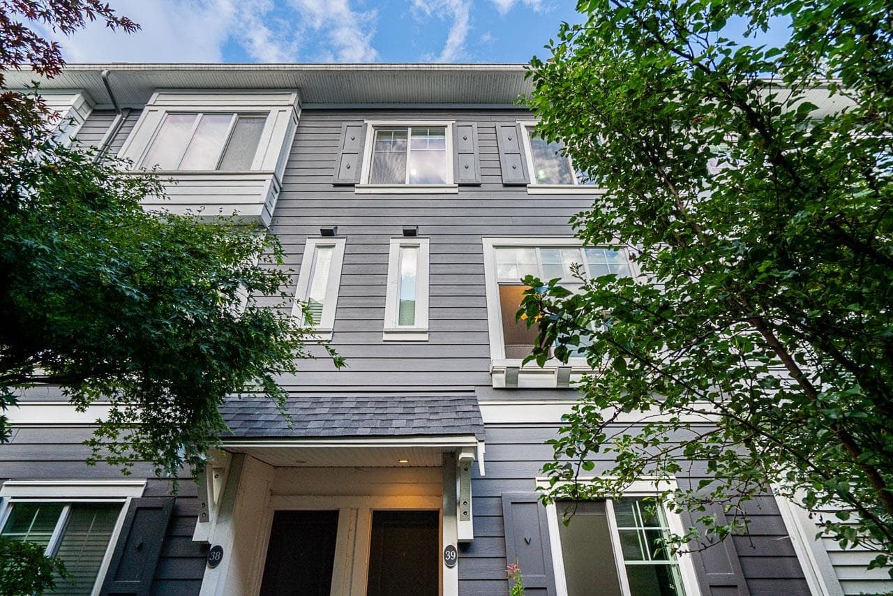 39 - 15340 Guildford Drive, Surrey