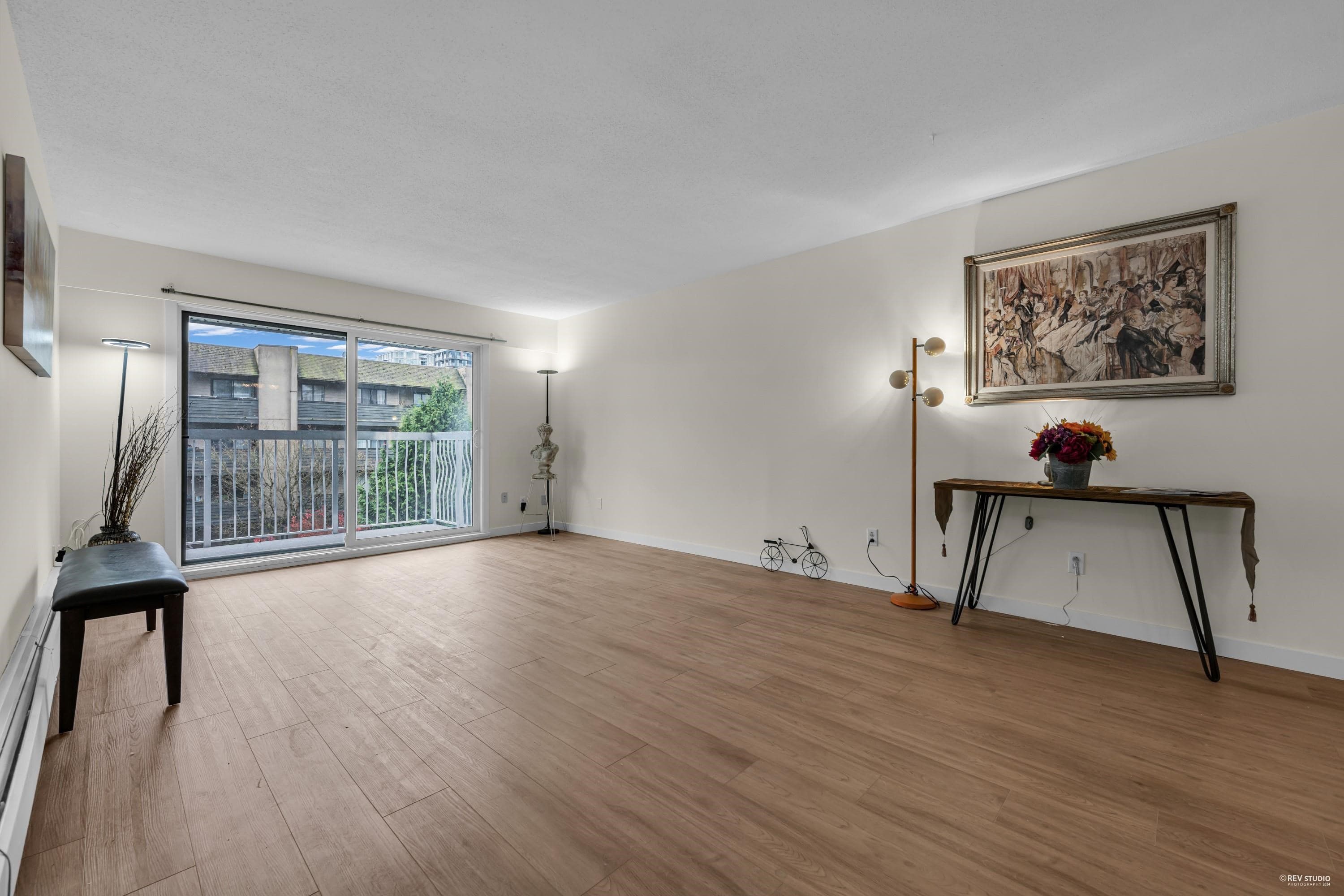 209 - 6420 Buswell Street, Richmond, V6Y 2E9 — photo 2