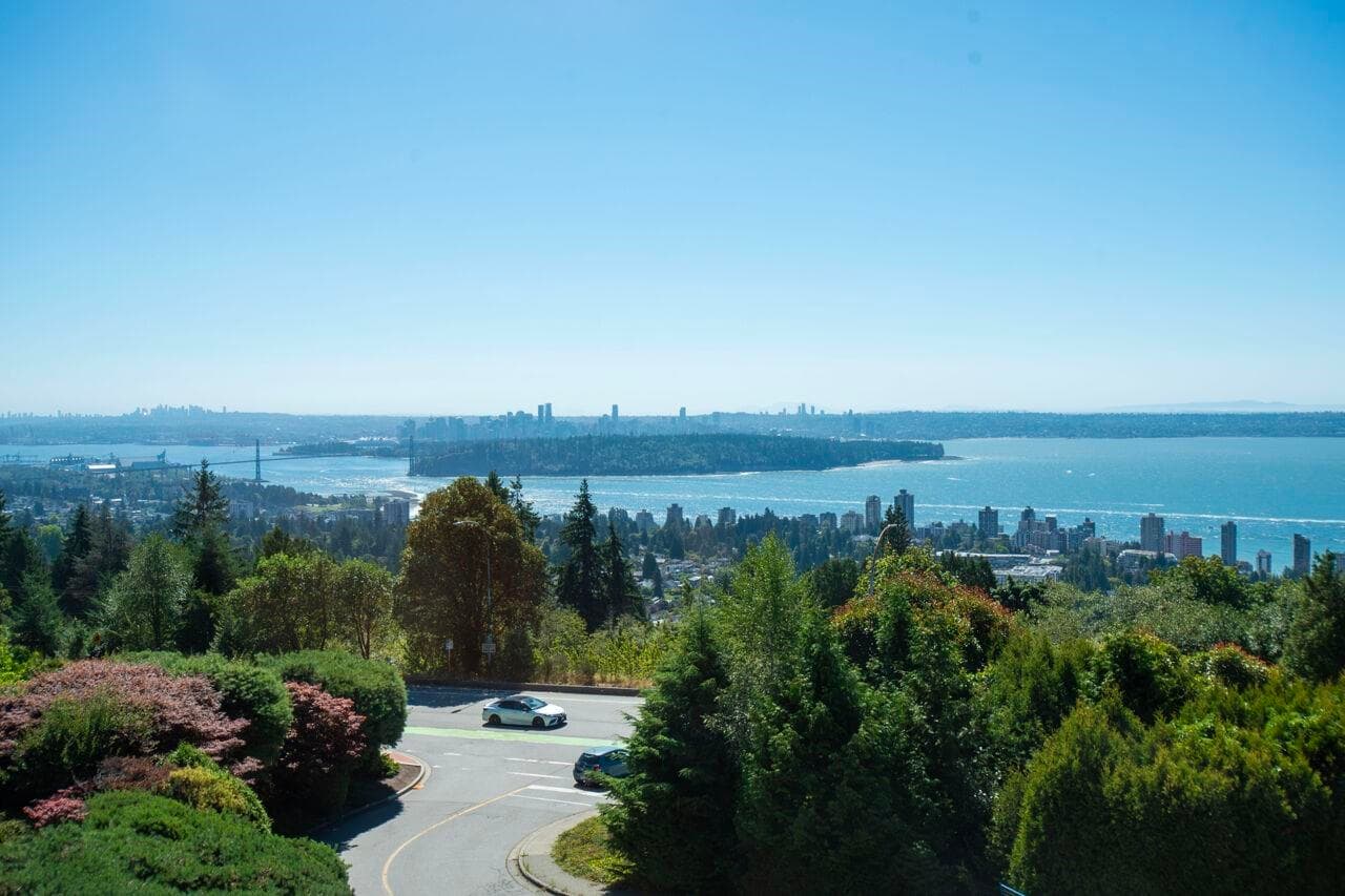 68 - 2212 Folkestone Way, West Vancouver, V7S 2X7 — photo 1