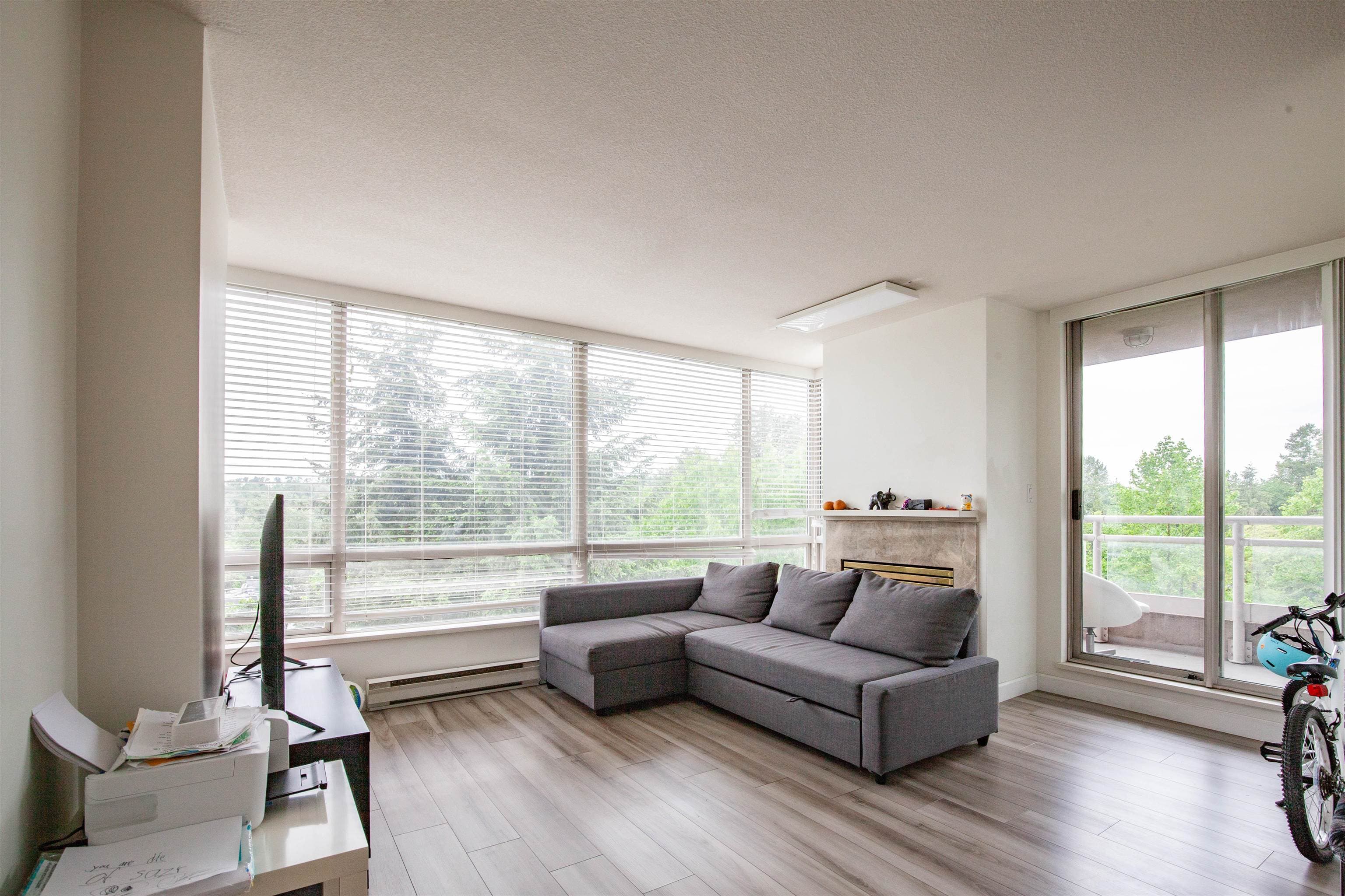 9603 Manchester Drive, Burnaby, V3N 4Y7 — photo 4