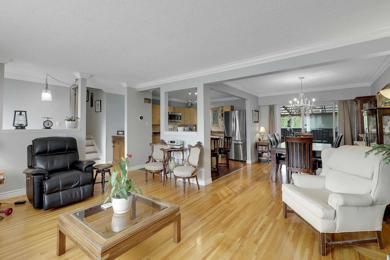10941 152nd Street, Surrey, V3R 4H5 — photo 5