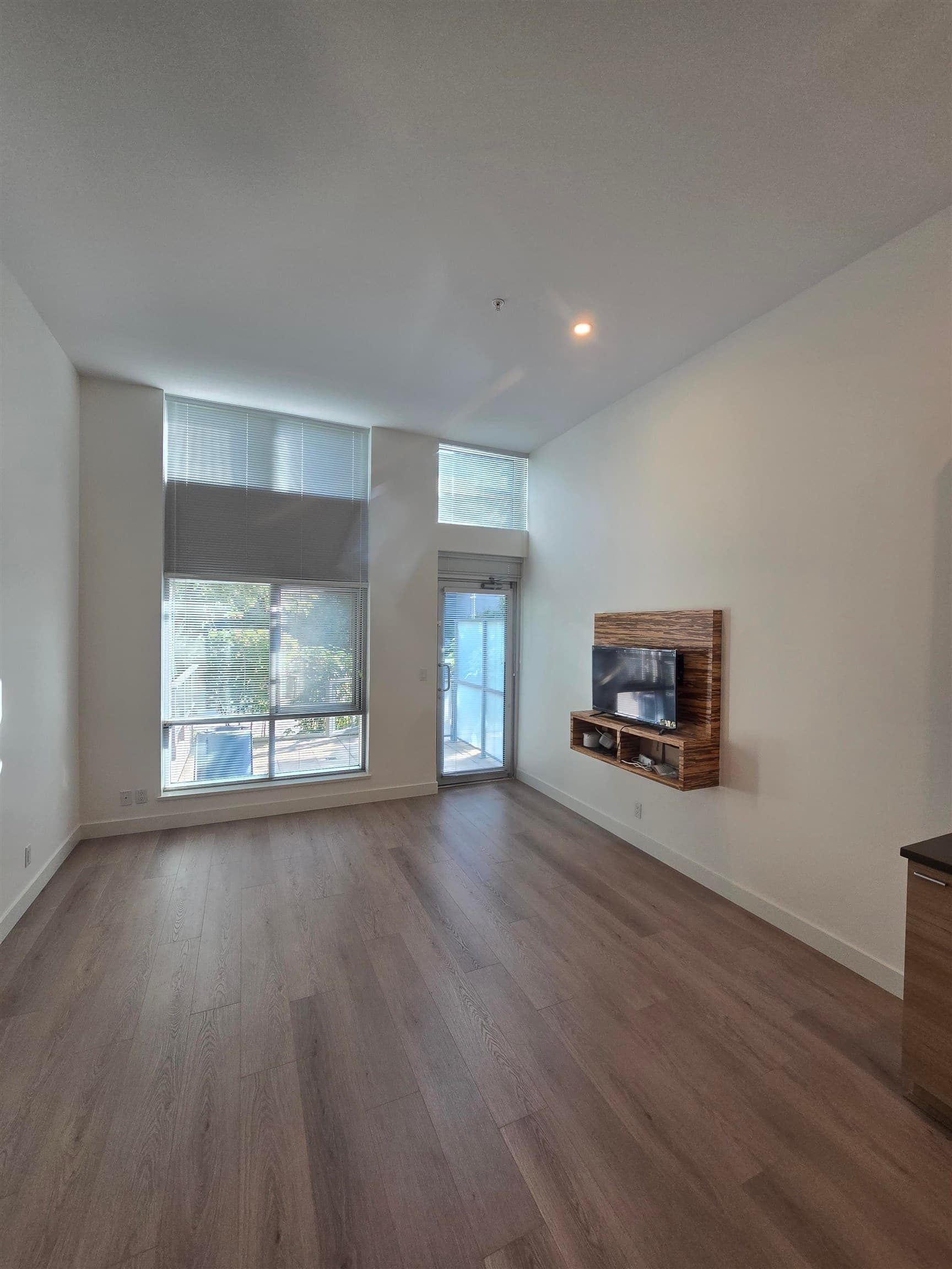 5 - 9150 University High Street, Burnaby, V5A 0C5 — photo 2