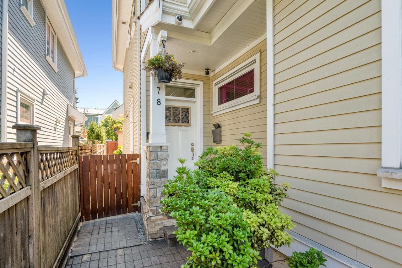 1178 E 12th Avenue, Vancouver, V5T 2J9 — photo 2