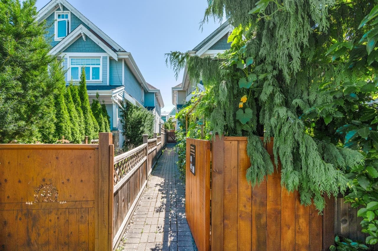 1178 E 12th Avenue, Vancouver, V5T 2J9 — photo 3