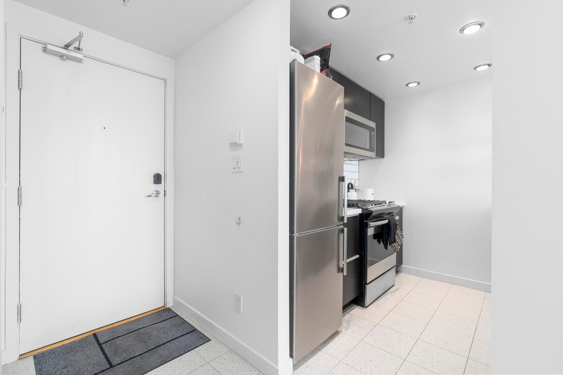2903 - 928 Beatty Street, Vancouver, V6Z 3G6 — photo 2