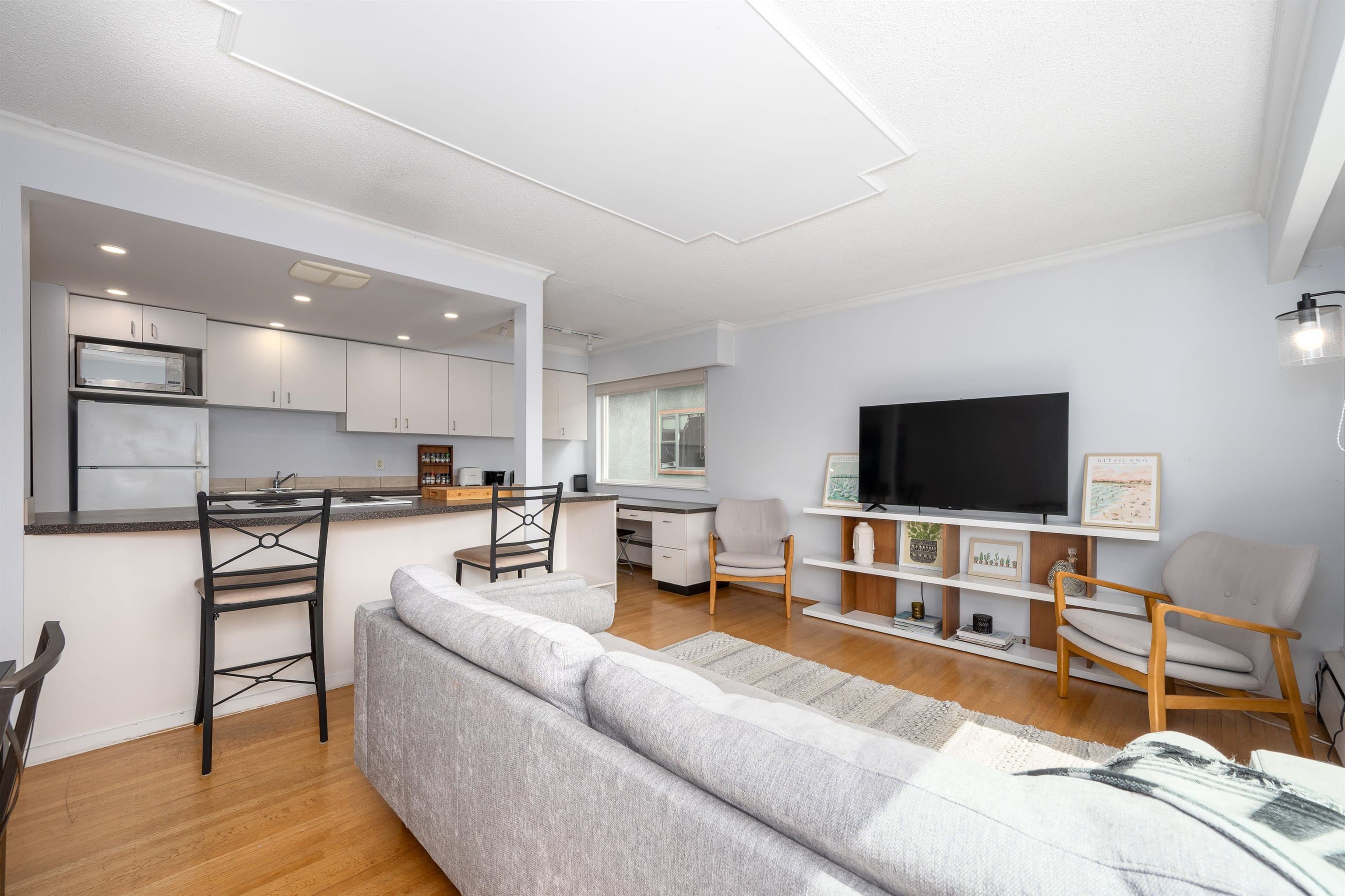 8 - 1235 W 10th Avenue, Vancouver, V6H 1J5 — photo 2