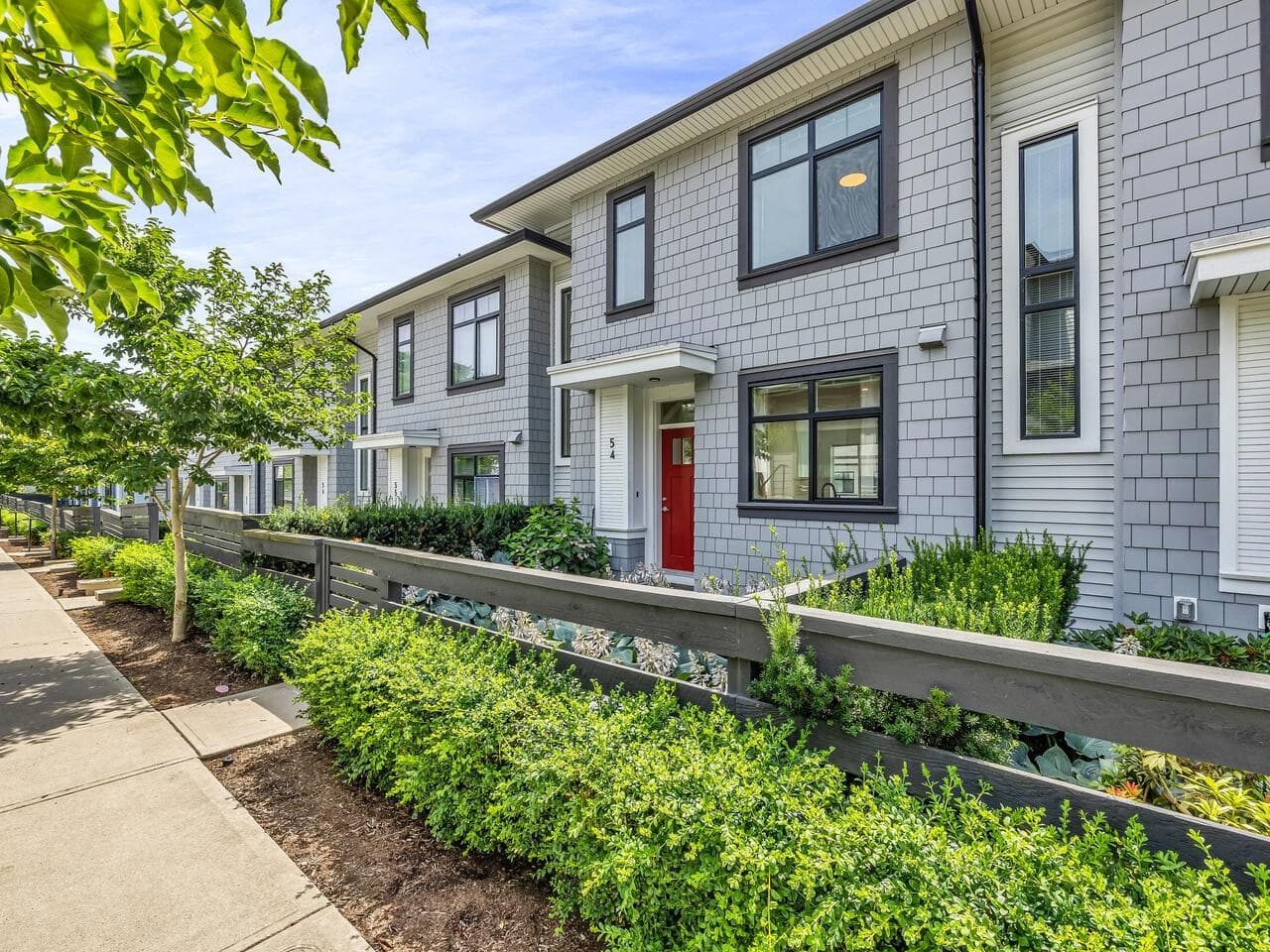 54 - 15255 Sitka Drive, Surrey, V3S 0B1 — photo 3
