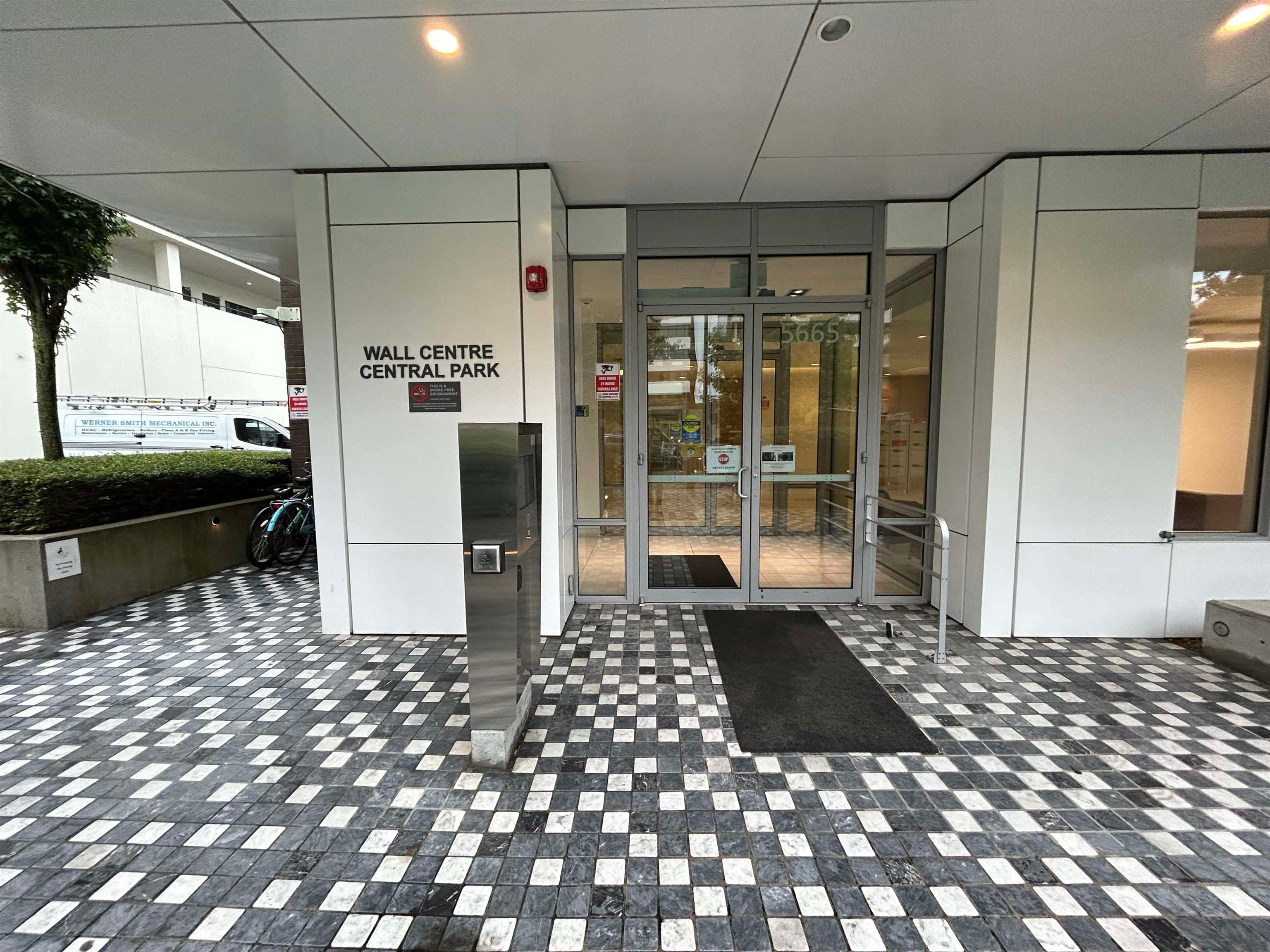 613 - 5665 Boundary Road, Vancouver, V5R 0E4 — photo 3